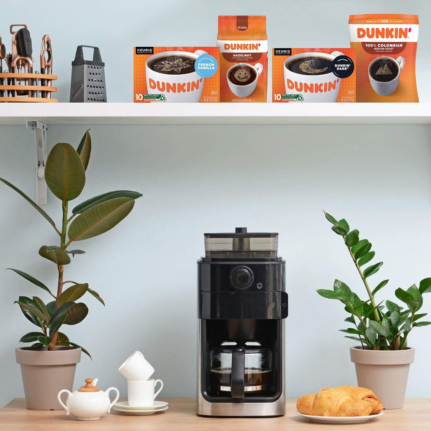 Dunkin' Donuts Dunkin' Dark K-Cup Pods, Dark Roast, For Keurig Brewers, 10 Count