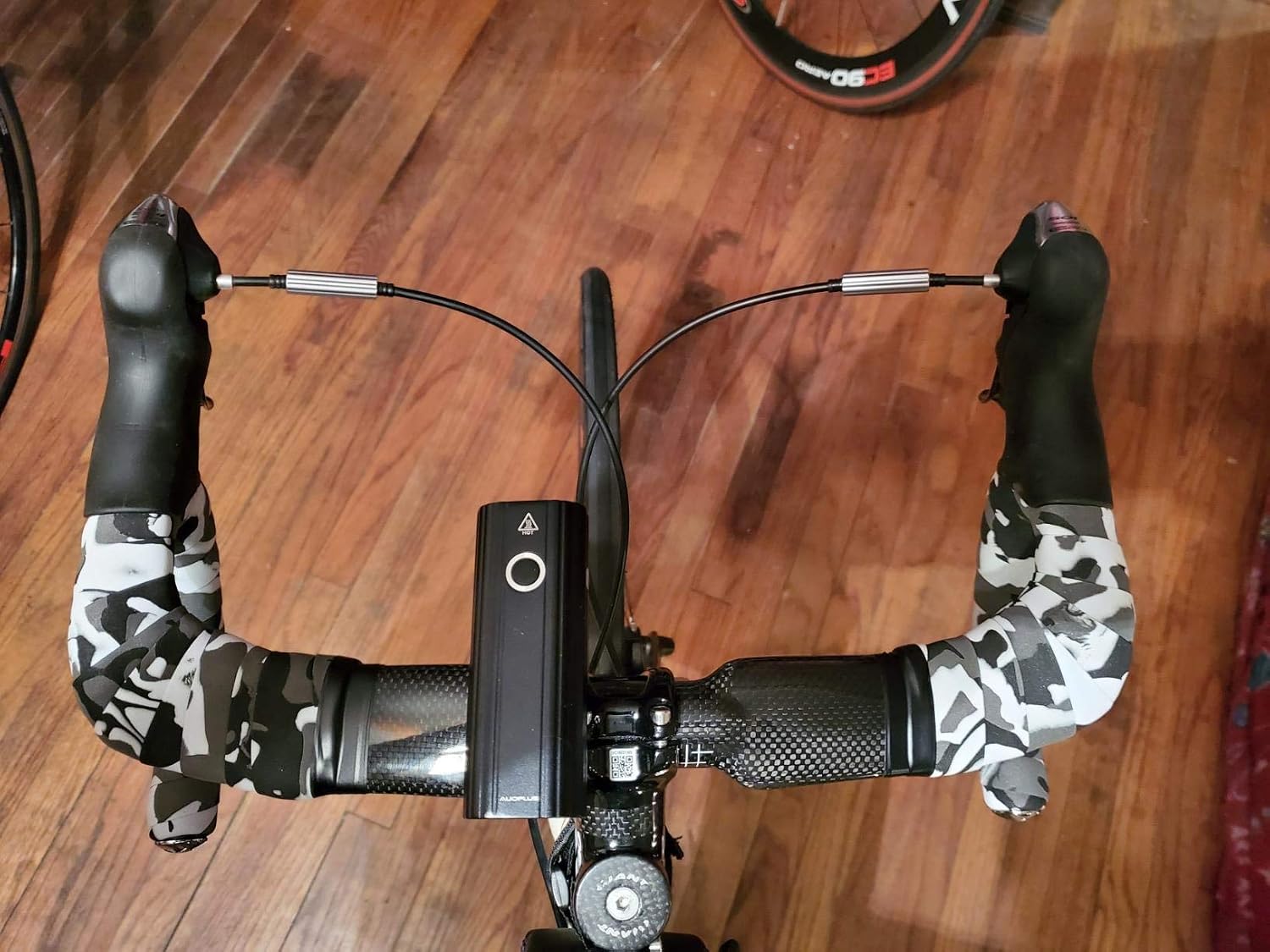 TOPCABIN Comfort Gel Road Bike EVA Handlebar Tape Bike Bar Tape Camouflage Series Tape with Reflective Bar Plugs