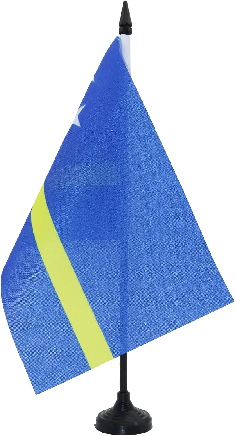AZ FLAG Nicaragua Table Flag 4x6 in 100D Polyester Plastic Base | Indoor use Nicaraguan 15x10 cm desk flag stitched finish with reinforced edges with plastic pole