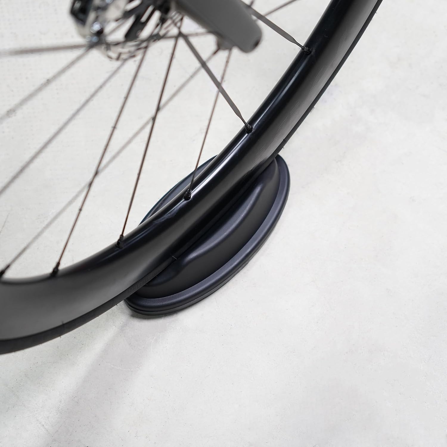 Thinvik Bike Front Wheel Riser Block, Bicycle Stabilize Stand Accessories for Indoor Road Bike Mountain Bike Riding Trainer Exercise Tire Holder