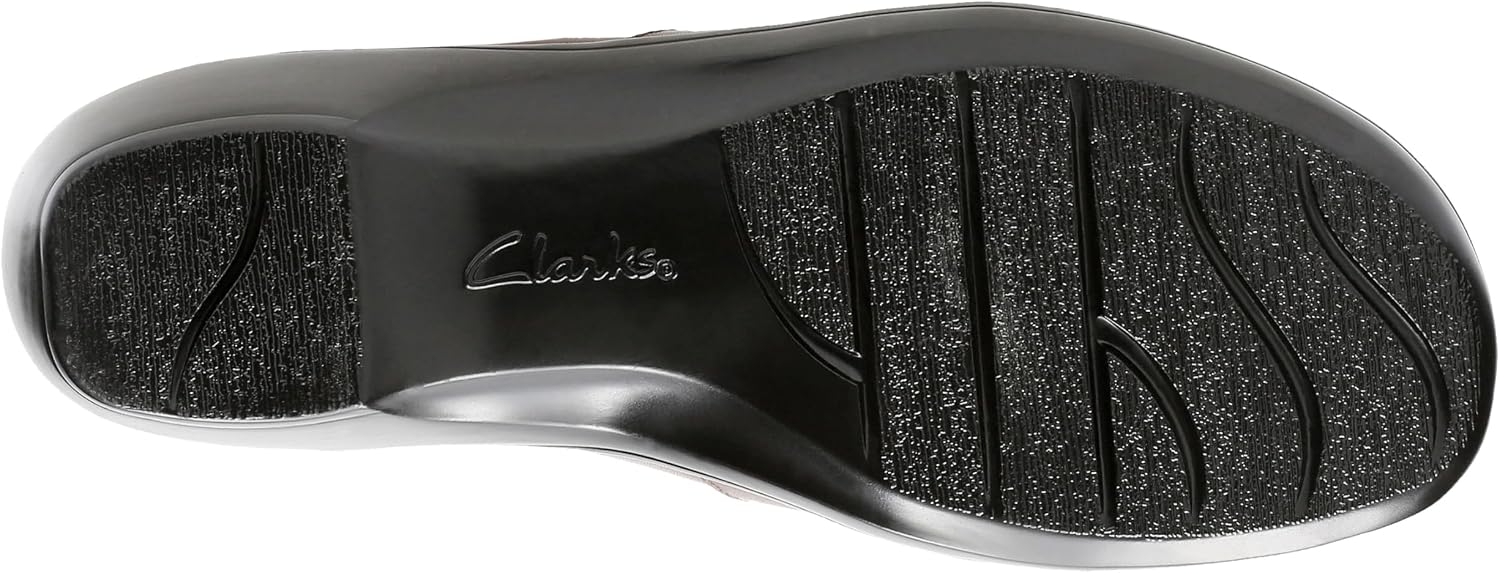 Clarks Womens May MarigoldSlip-On Loafer