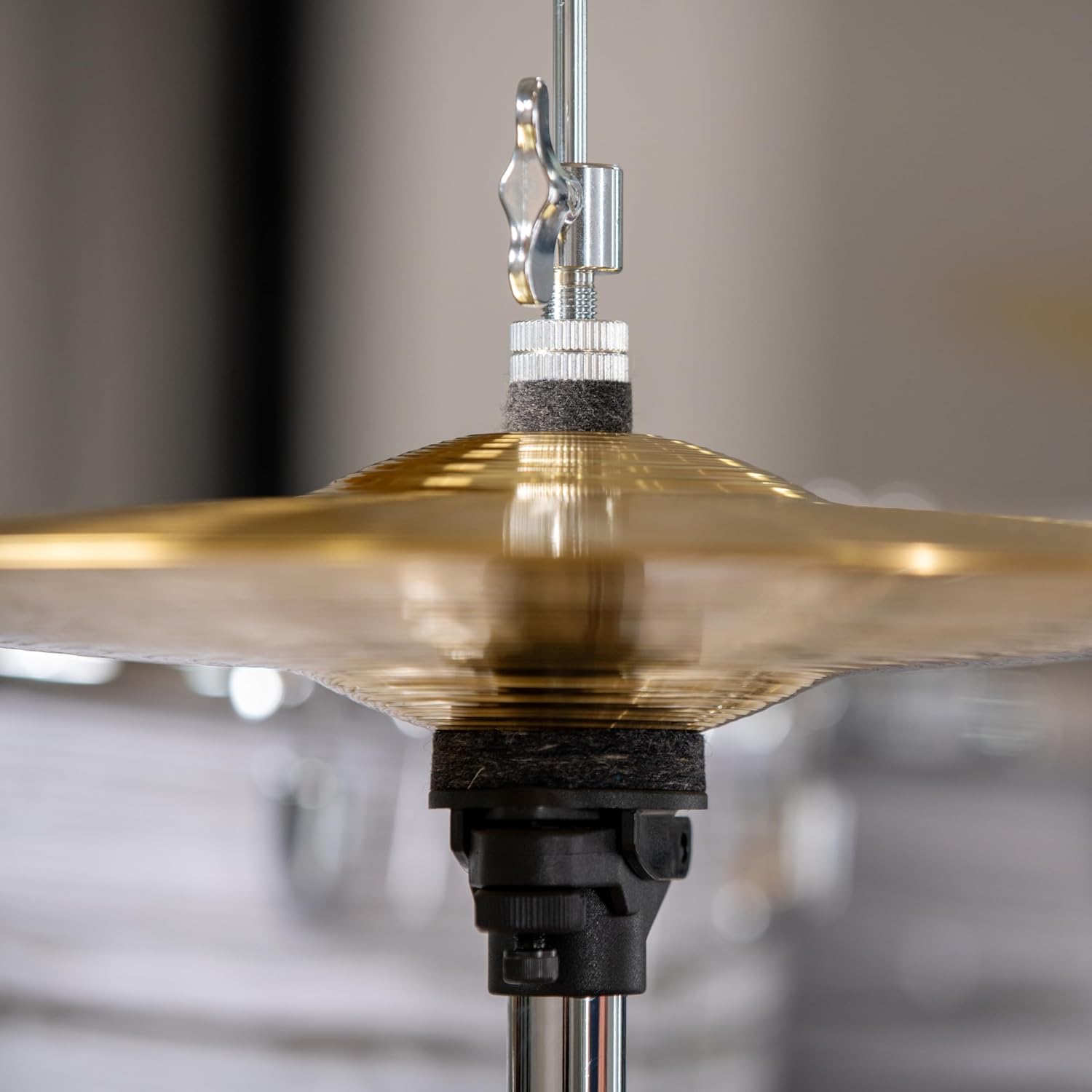 Meinl Cymbal Set Box Pack with 14” Hihats, 20” Ride, 16” Crash, Plus a FREE 10” Splash – HCS Traditional Finish Brass – Made In Germany