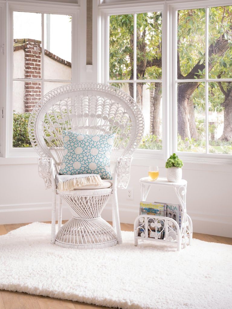 KOUBOO Grand Pecock Retro Peacock Chair in Rattan with Seat Cushion, Natural Color, Large