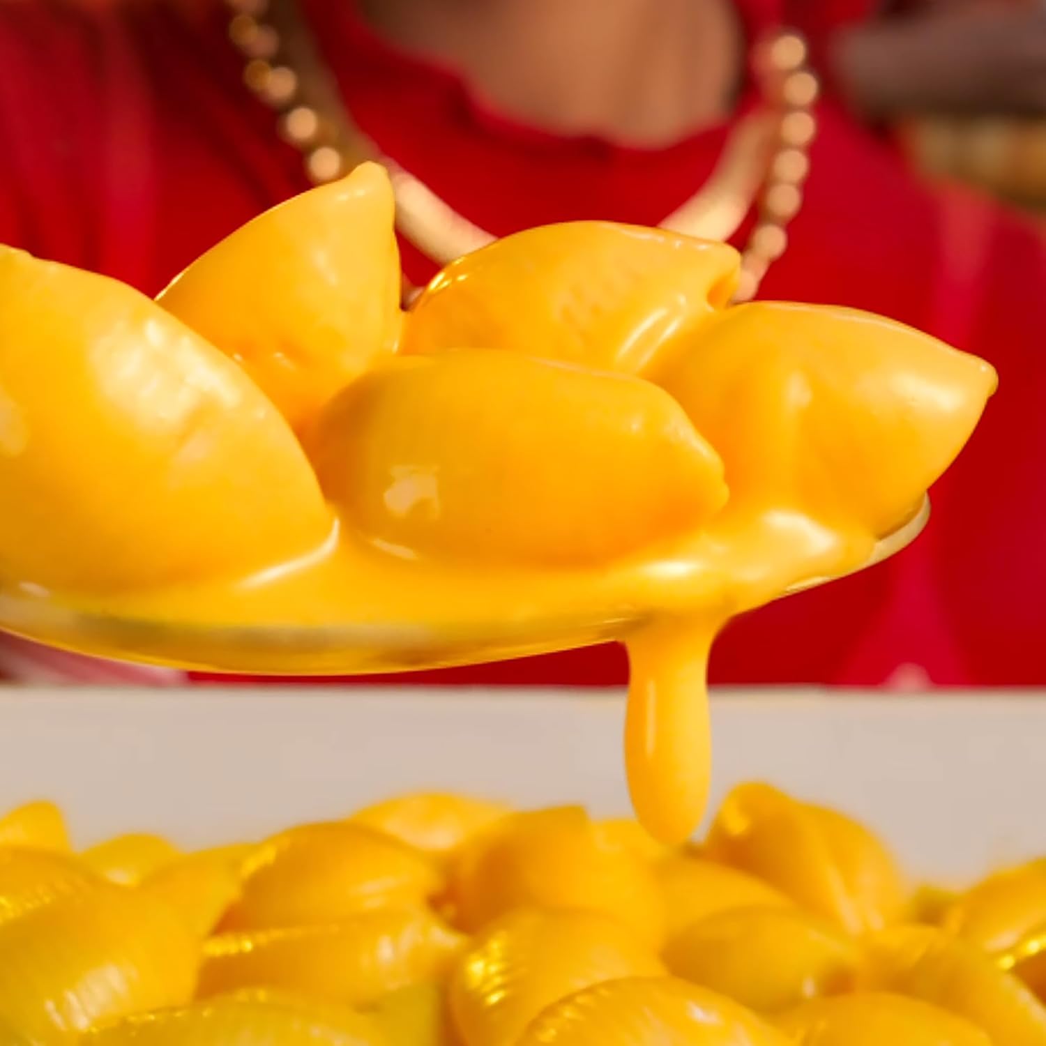 Velveeta Microwave Meal, Cheesy Bowls Ultimate Cheeseburger Mac, 9 oz Tray
