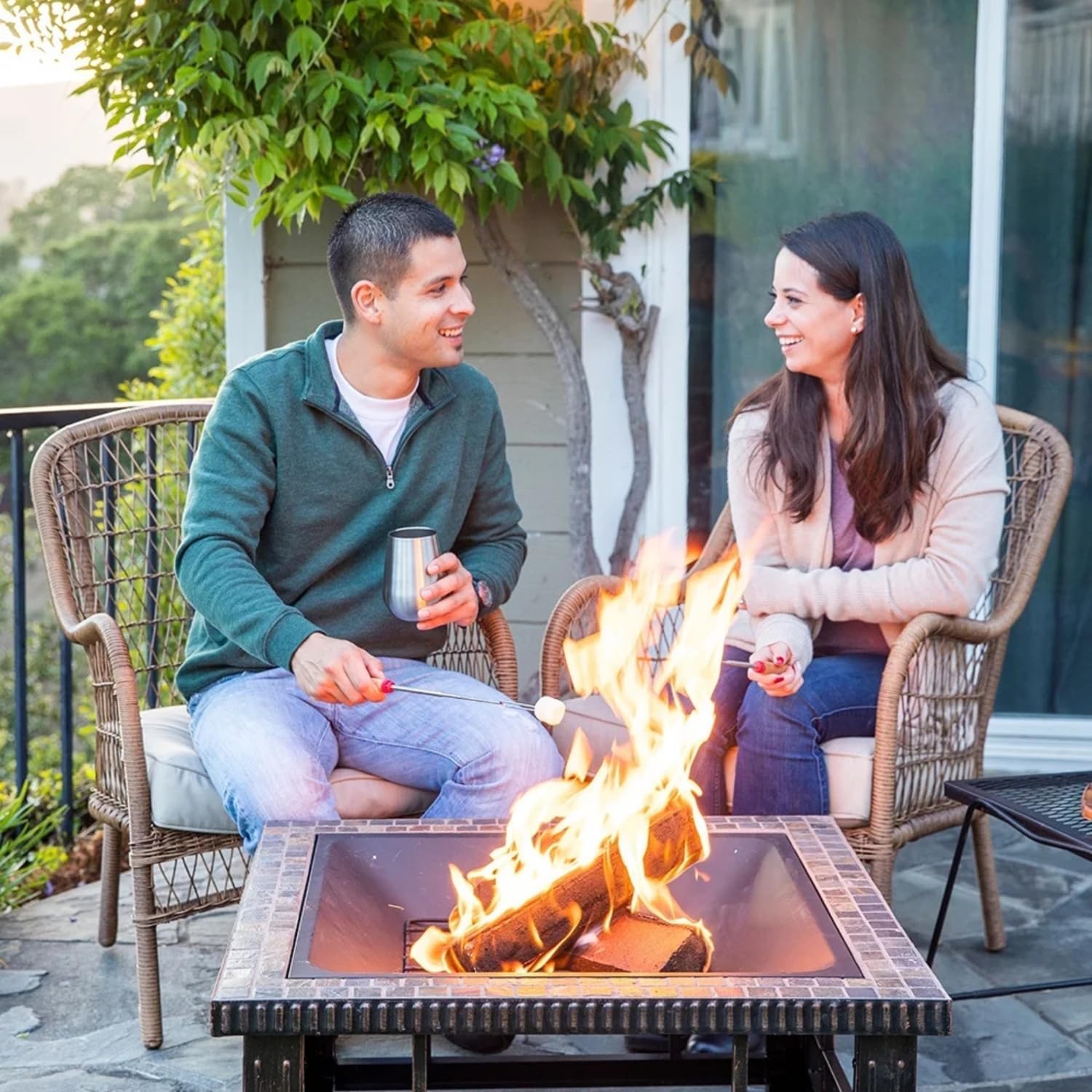 Duraflame Outdoor Firelogs – Crackling Fire Logs for Fire Pits, Camping, Bonfires & Backyard Fires, Easy-Light Firewood Alternative (1 Box)