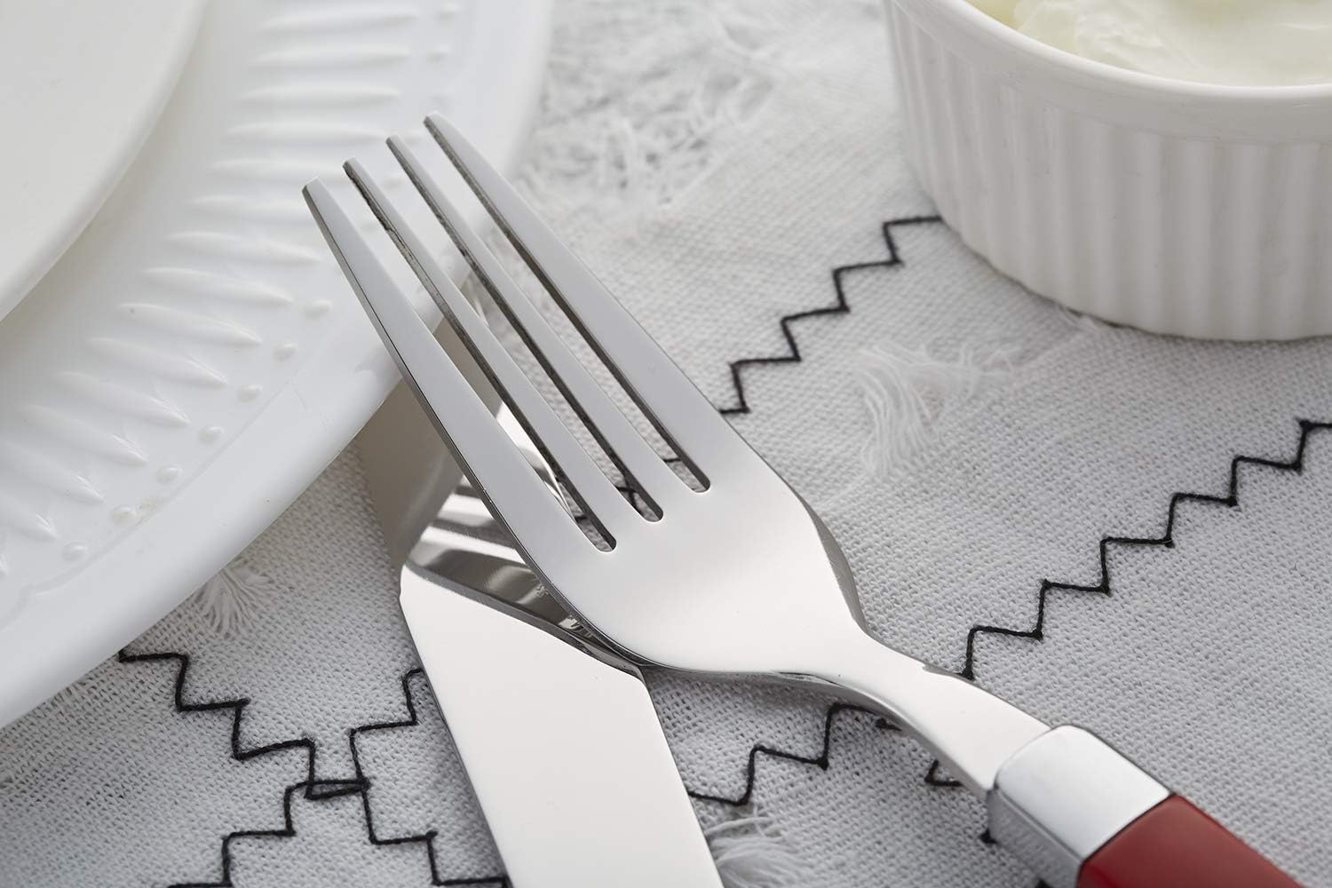 ANNOVA Silverware Set Stainless Steel Colorful Tableware Kitchen Flatware Set Utensils, Includes Dinner Knives, Forks, Spoons