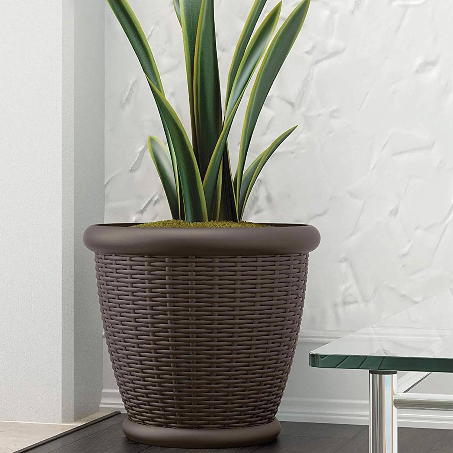 Suncast Wicker Planter w/ Drillable Drain Holes, Decorative Indoor/Outdoor Pot, 18in, Java