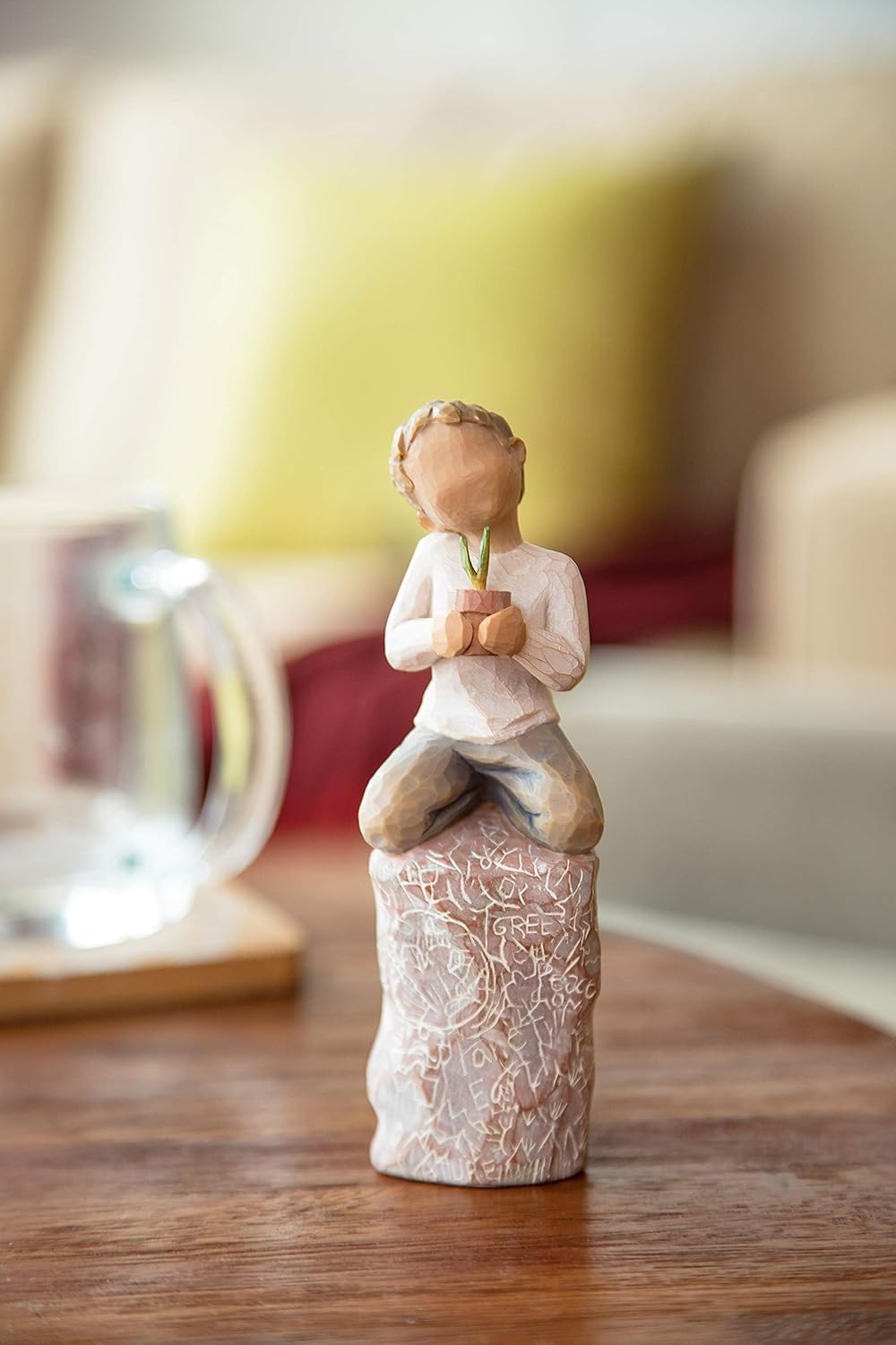 Willow Tree Happiness, Sculpted Hand-Painted Figure | Cast from a Susan Lordi Original Carving, Meaningful Keepsake Gift for Loved Ones, Display on Shelf, Table or Mantel