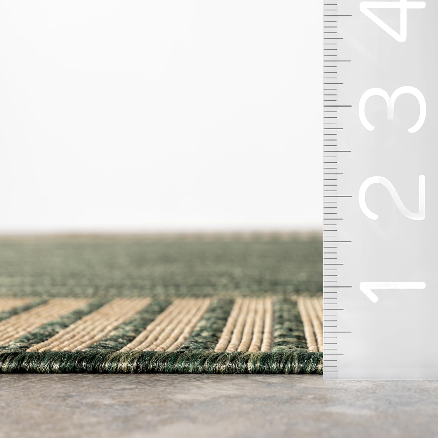 nuLOOM Asha Light Brown Bordered Indoor/Outdoor Area Rug, 4' x 5'