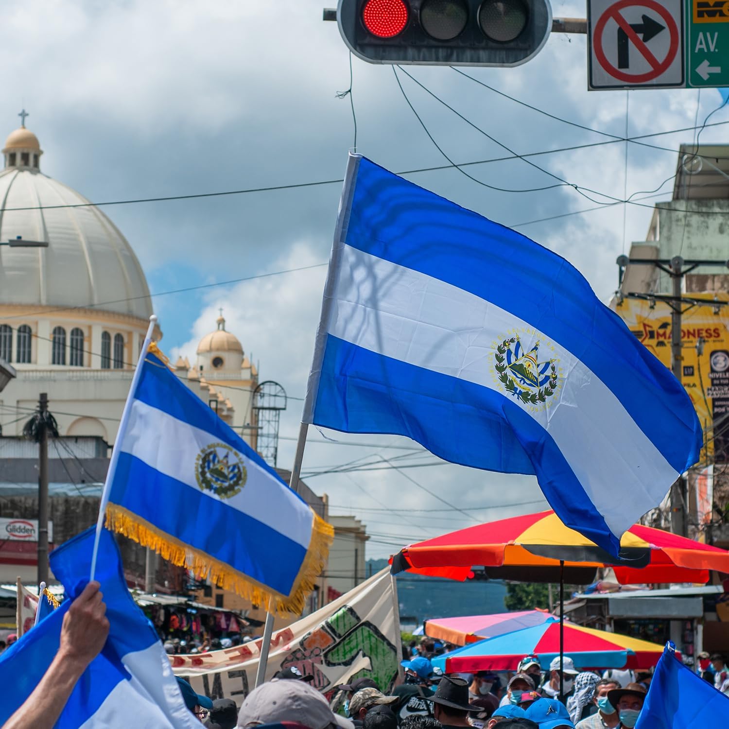 Nicaragua Flag 3x5 ft Outdoor Bandera de Nicaragua Nicaraguan National Flag | Double Sided 3 Ply Heavy Duty Polyester Banner with Brass Grommets for Home and Outdoor Decoration, 4 Rows Stitching
