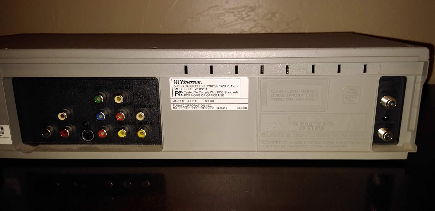 Emerson EWD2204 DVD/VCR Combo DVD Video Cassette Recorder Player 4 Head 19 Micron Head