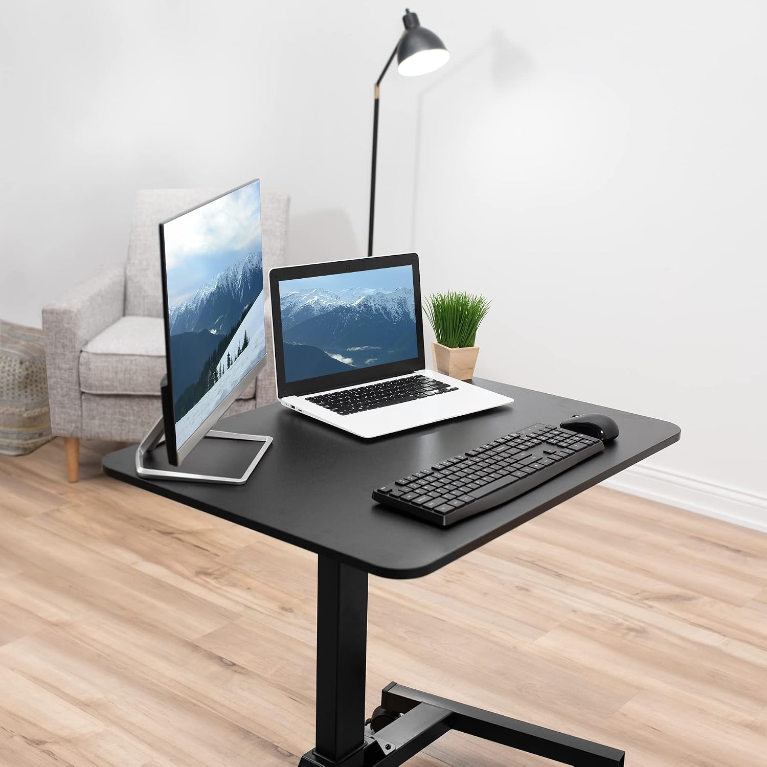 VIVO Black Mobile 32 x 24 inch Standing Laptop Cart, CART-V07B