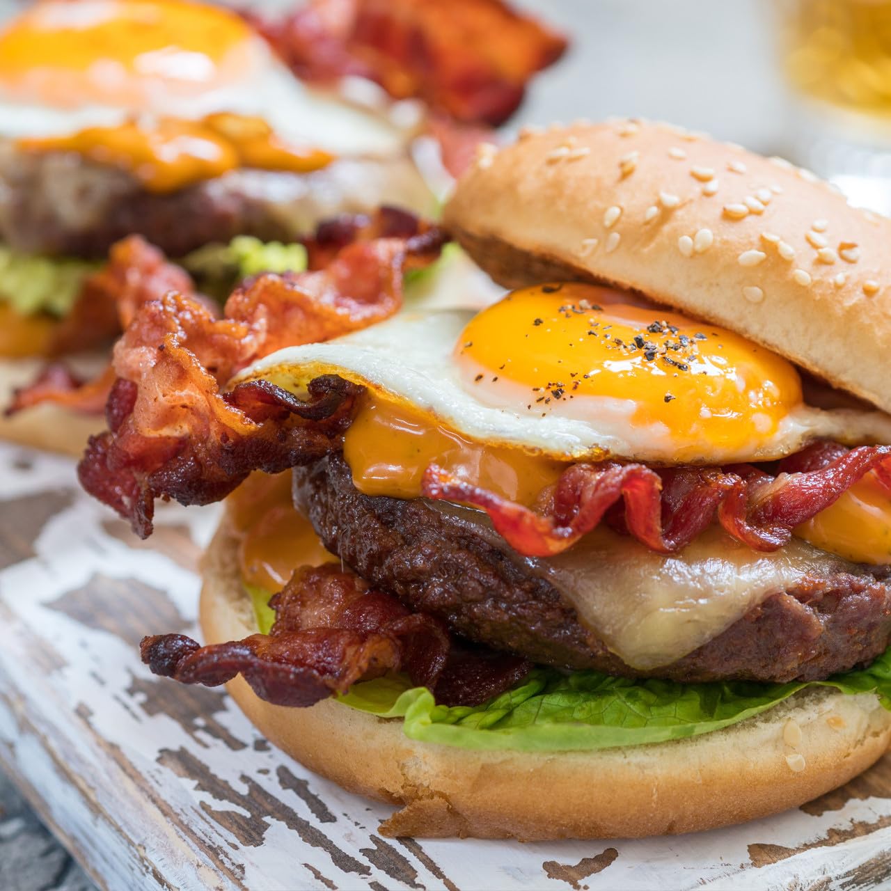 Hi Mountain Hickory Burger Seasoning | Smoked Hamburger Seasoning | Smoked hickory burger seasoning with garlic for rich grilled flavor on beef, turkey, chicken and venison burgers.