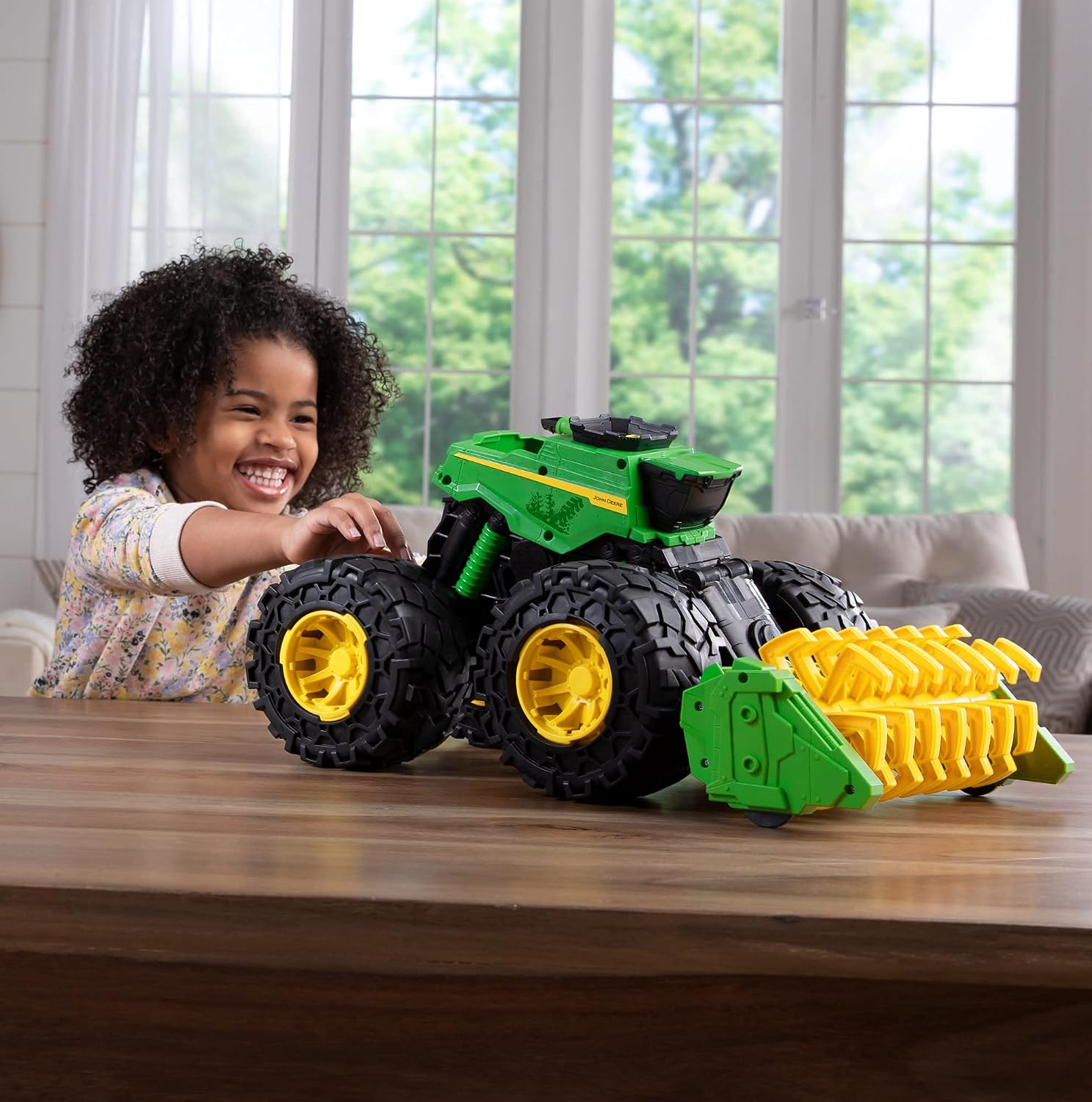 TOMY Monster Treads Lightning Wheels - Includes 1 John Deere Miniature Monster Truck Toy - Gator or Tractor Toy (Vehicle May Vary) - John Deere Toys