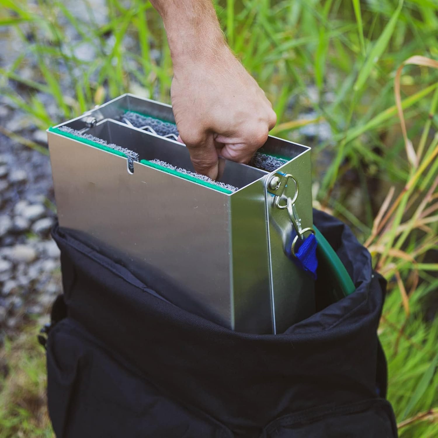 ASR Outdoor 50" Aluminum Folding Sluice Box for Gold Prospecting Backpack Set, Black
