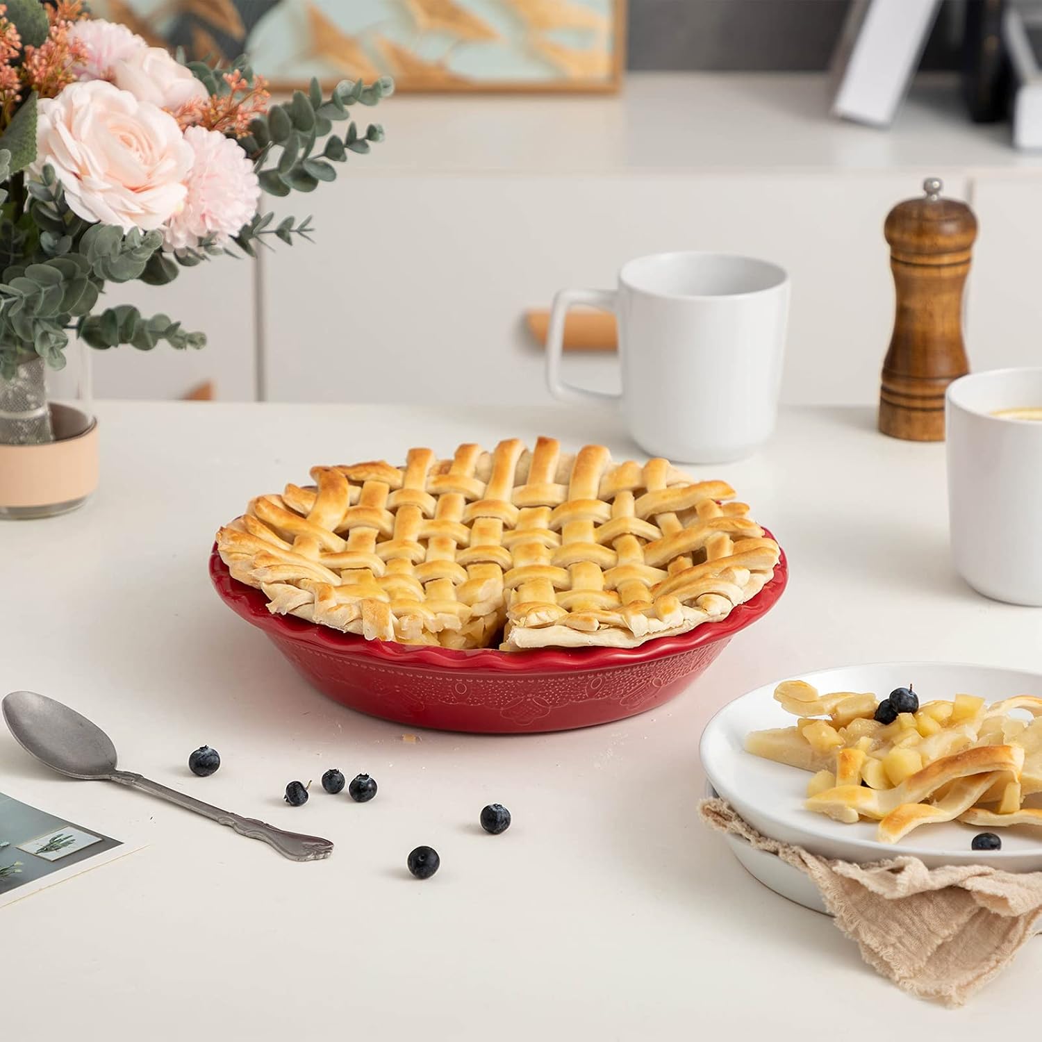Fun Elements Pie Pan, 9 Inch Ceramic Pie Dish, Deep Dish Pie Pan with Lace Emboss, Ruffled Pie Plate for Baking