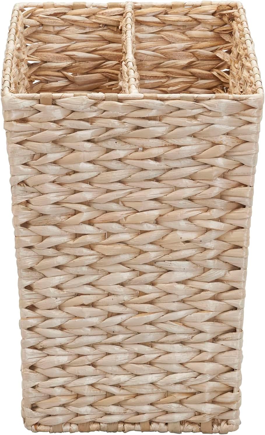 Household Essentials Wicker Magazine Rack, Handwoven Seagrass, Strong Metal Wire Frame, Built-In Handle and Divider, Lightweight, Contemporary, Great for Puzzle Books, Mail and More, Natural