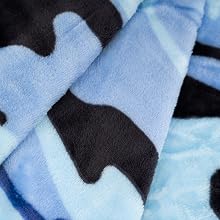 camo blanket