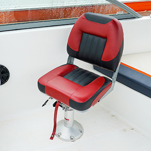 BOAT SEAT