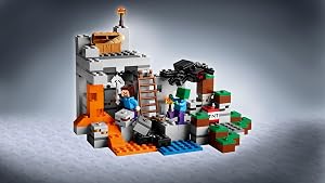 Accessories include pickaxe, chest, and bread