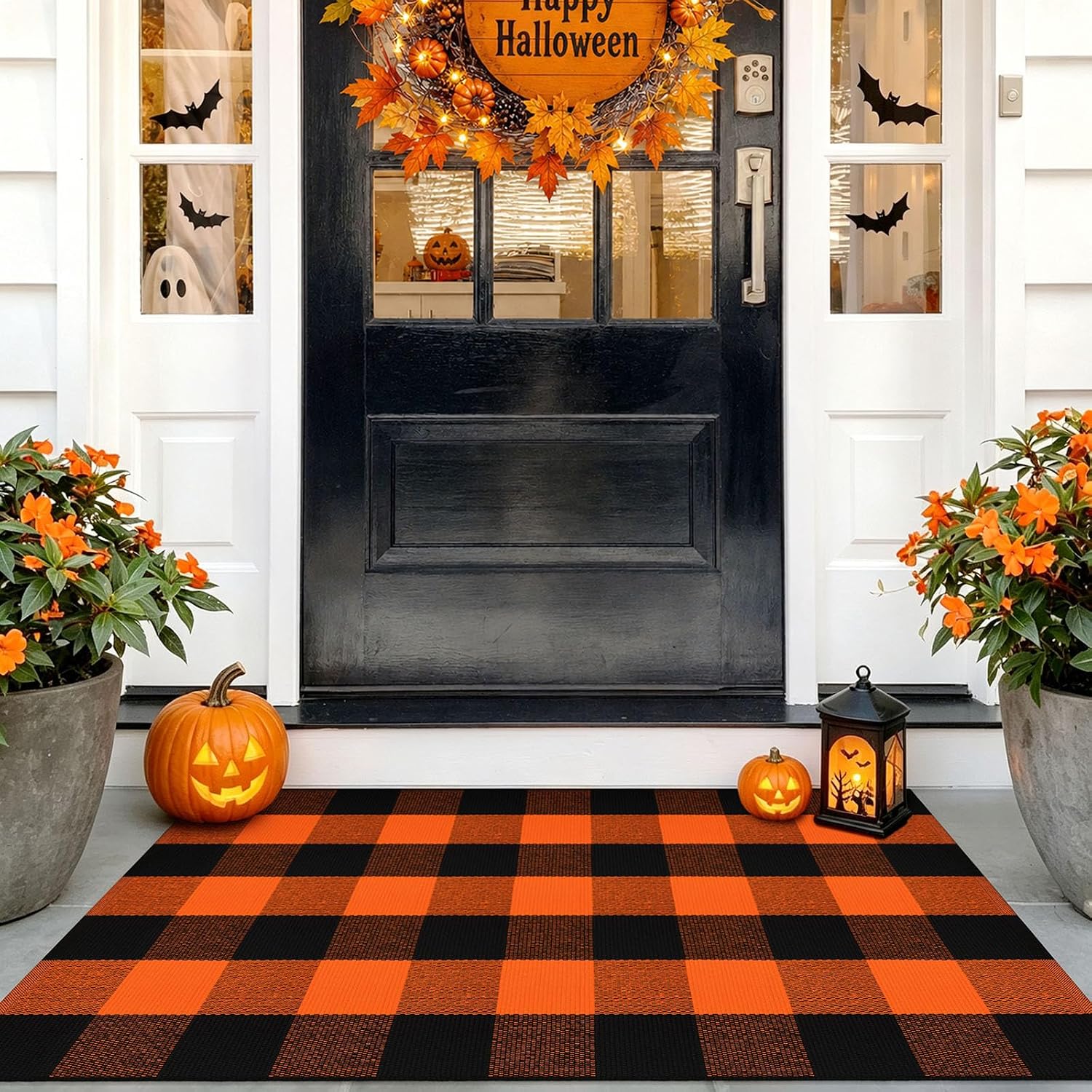 IOHOUZE 27.5x43 Buffalo Plaid Rug, Washable Front Door Mat, Black White