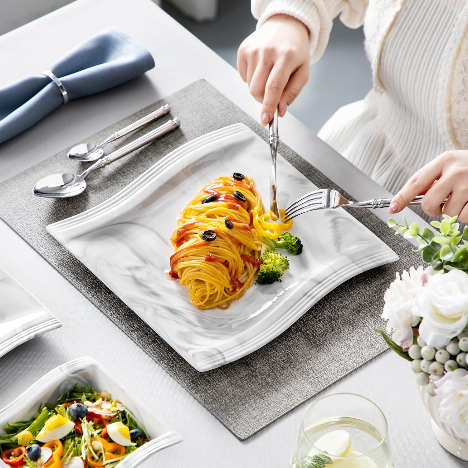 MALACASA Plates and Bowls Sets, 26 Pieces Ivory White Porcelain Dinnerware Sets without Mugs, Square Dinnerware with Dinner Plates, Bowls and Serving Platters, Modern Dish Set for 6, Series Flora