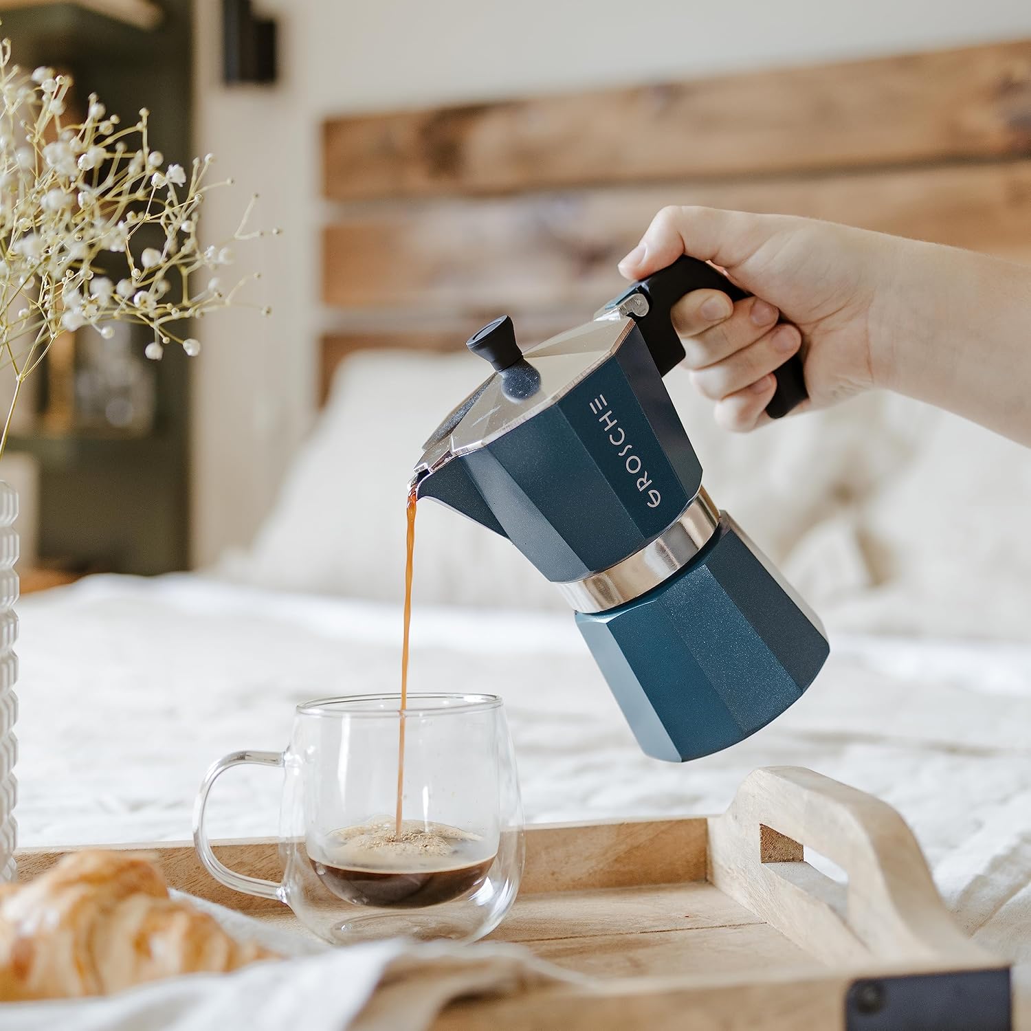 GROSCHE Milano Moka Pot | 9 Espresso Cup - 15.2 oz | Stovetop Espresso Percolator & Coffee Maker – Portable, Ideal for Home and Camping | Cuban Coffee Maker And Italian Moka Pot For Stovetop Espresso; For Gas, Electric, And Propane Stoves With A Soft-Tou…