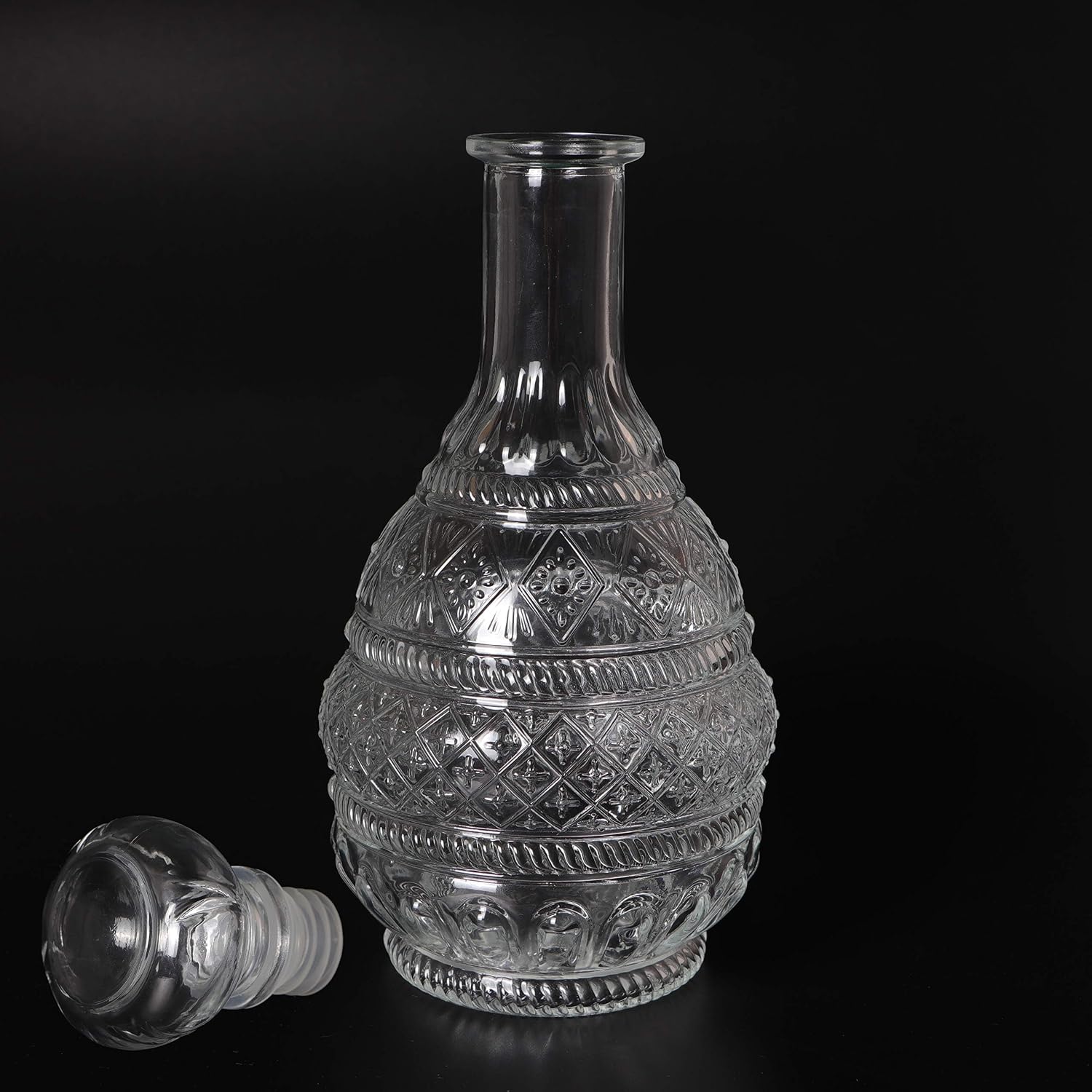 MDLUU Liquor Decanter, Glass Spirits Decanter with Airtight Stopper, Whiskey Vodka Bourbon Decanter Bottle for Gift, Home, Bar, Party Decor