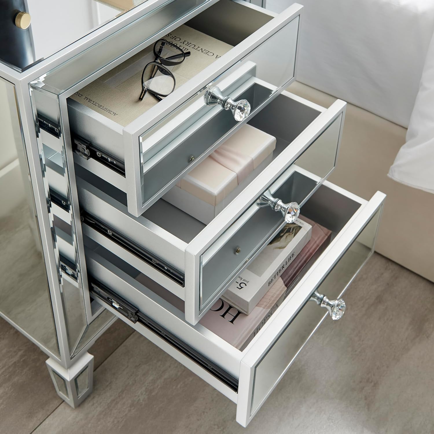 Furniturebox UK Venetian Mirrored Bedside Side Table Cabinet Modern 3 Drawer