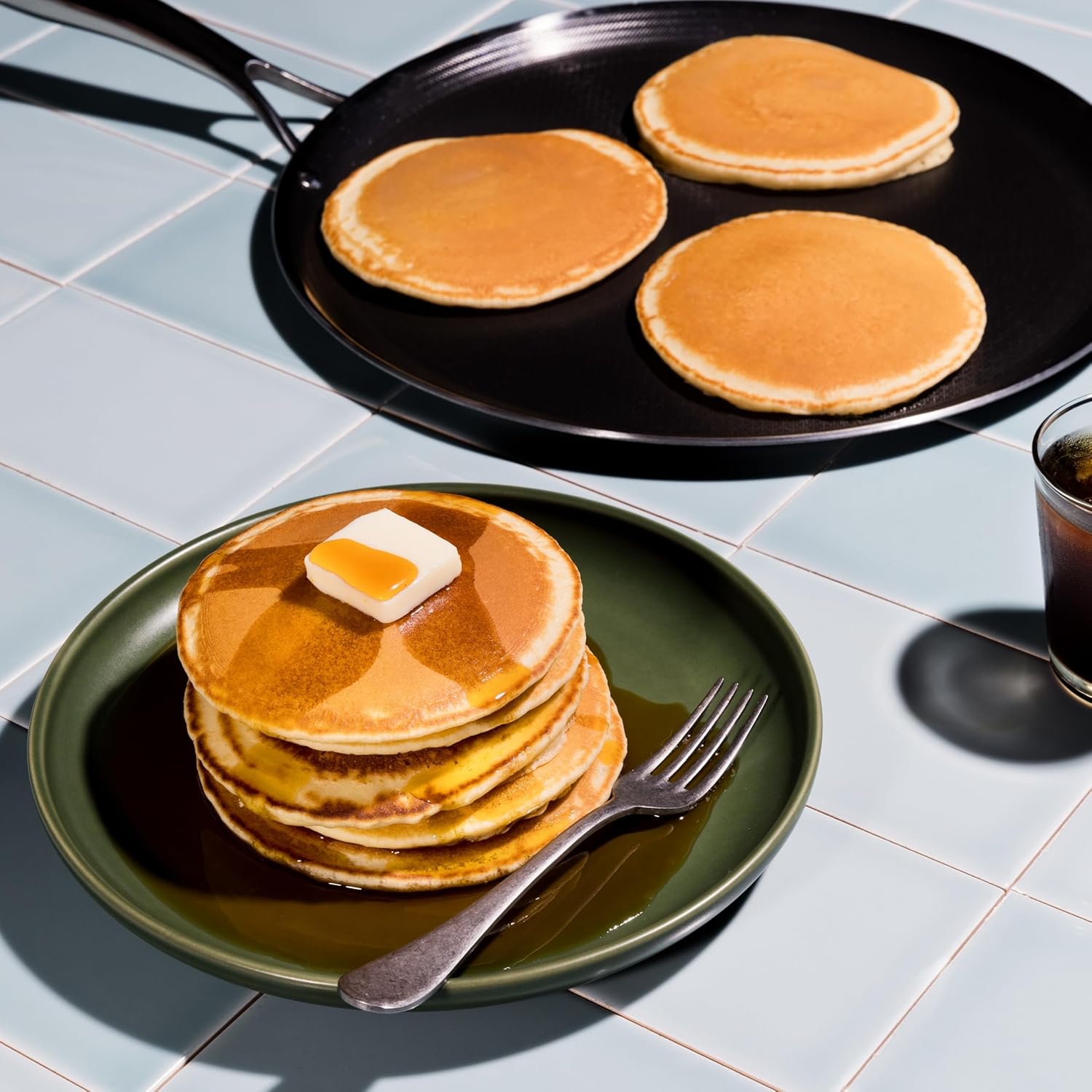 HexClad 12" Hybrid Nonstick Griddle Pan, BBQ, Dishwasher and Oven Safe
