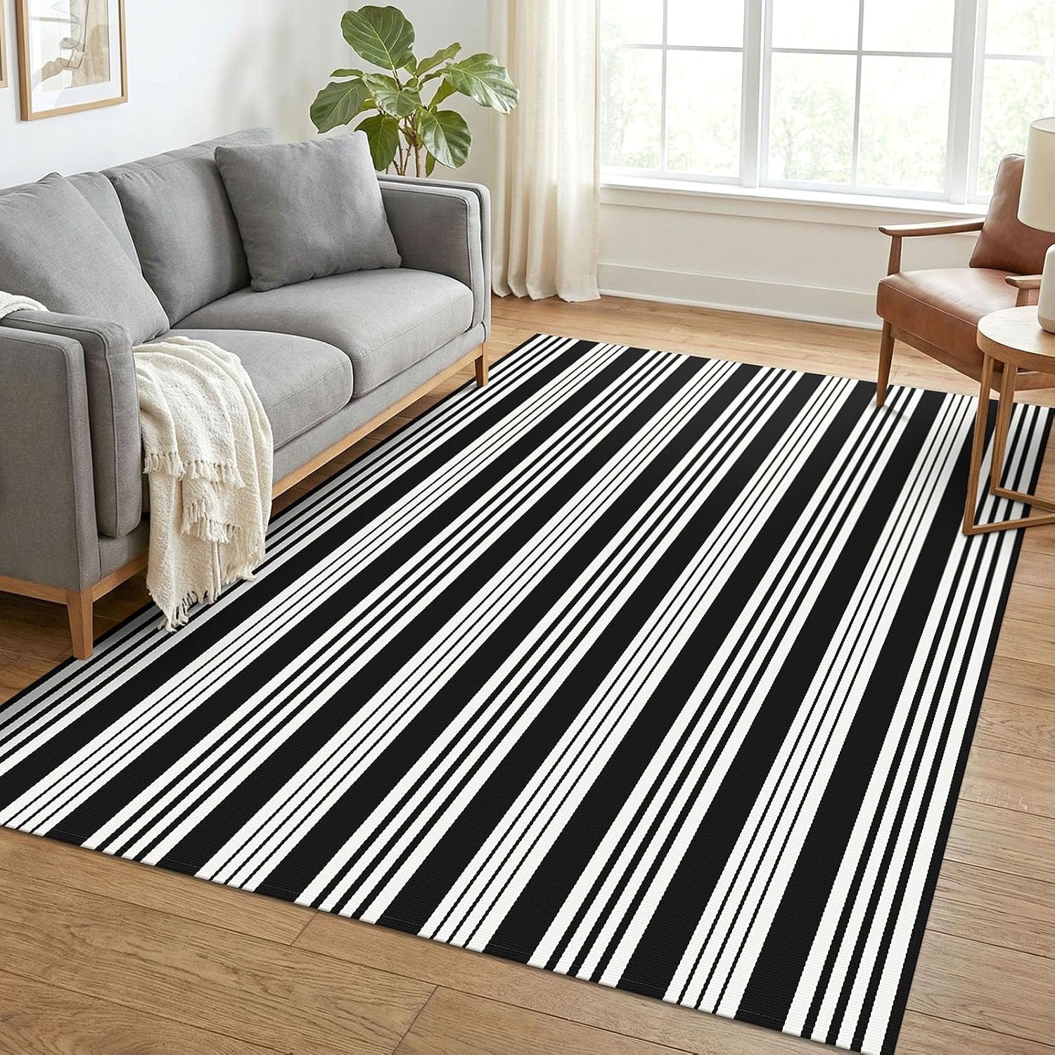 KOZYFLY Black and White Area Rug 3x5 Ft Washable