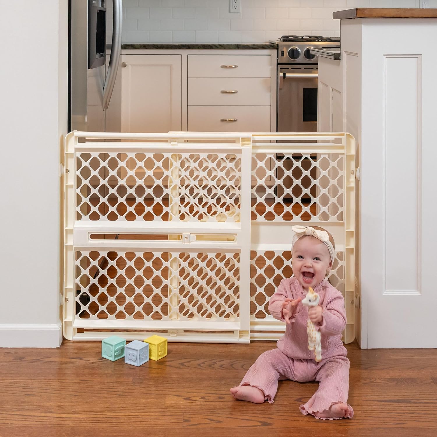 Toddleroo by North States - Supergate Ergo Baby Gate: Plastic Baby Gate for Stairs & Doorways - Adjustable Indoor Safety Gate - Made in USA - 26 to 42 Inches Wide - 26 Inches Tall - Ivory