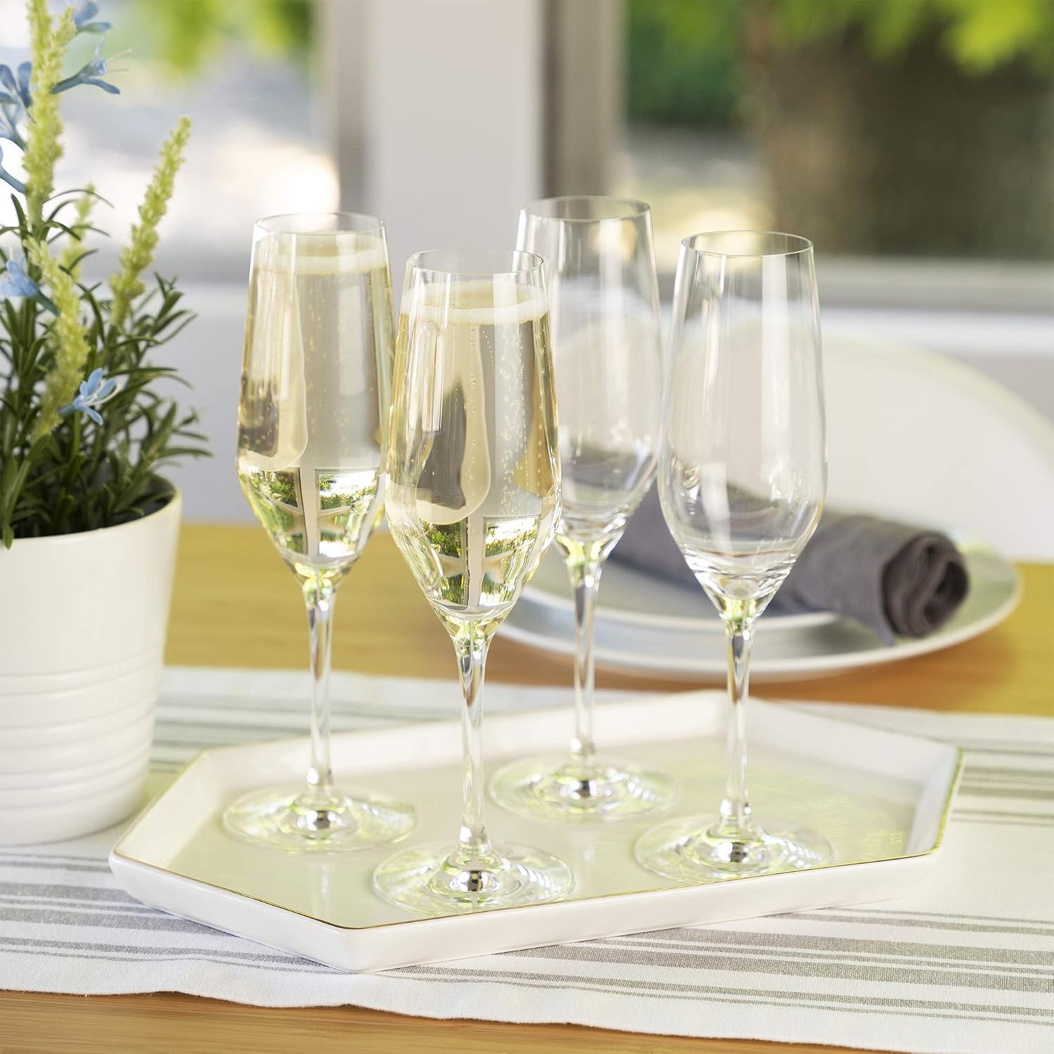 Spiegelau Style Crystal White Wine Glasses Gift Set, Elegant Stemmed Wine Glasses, Stylish Glassware for Dinner Party, Home Bar, Wedding Gifts, Birthday Gifts, Hosting Essentials, 15.5 oz, Set of 4