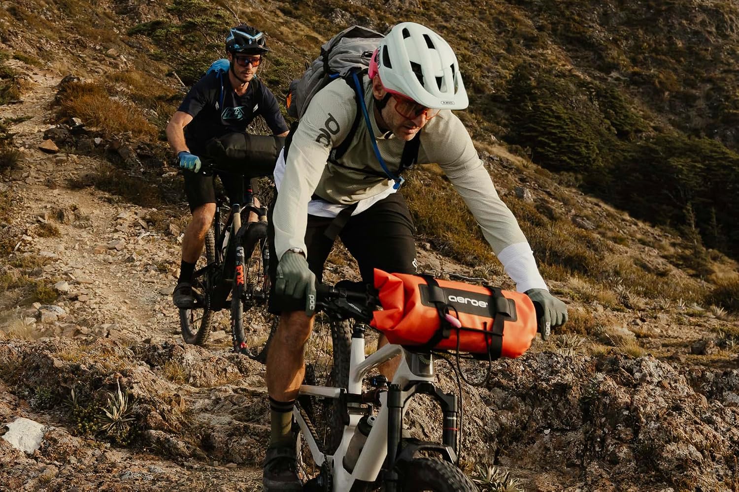 AEROE Spider Rear Bike Rack, Easy Install & Use, Fits All Mountain Bikes incl. E MTB, Gravel Bikes and Electric Bikes