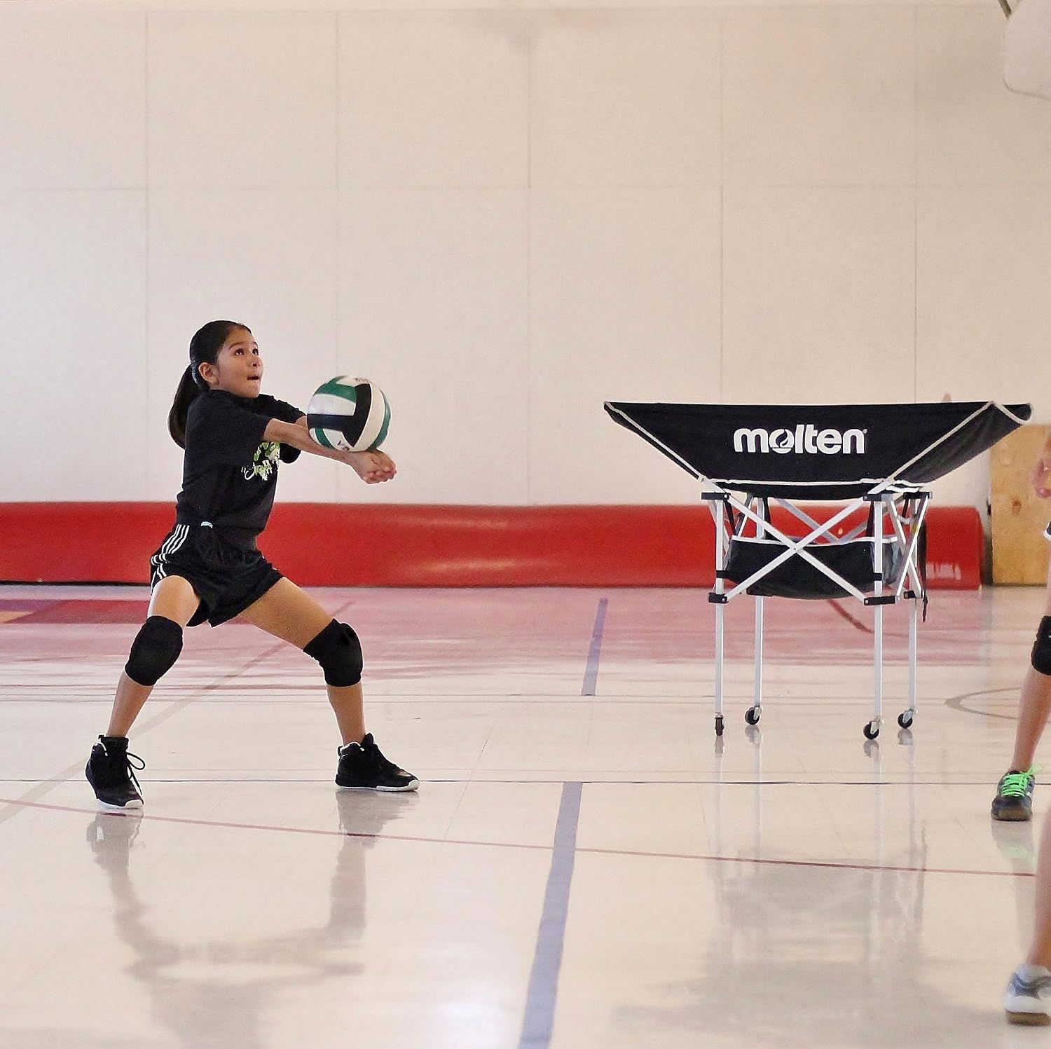 Molten VBU12 Light Volleyball