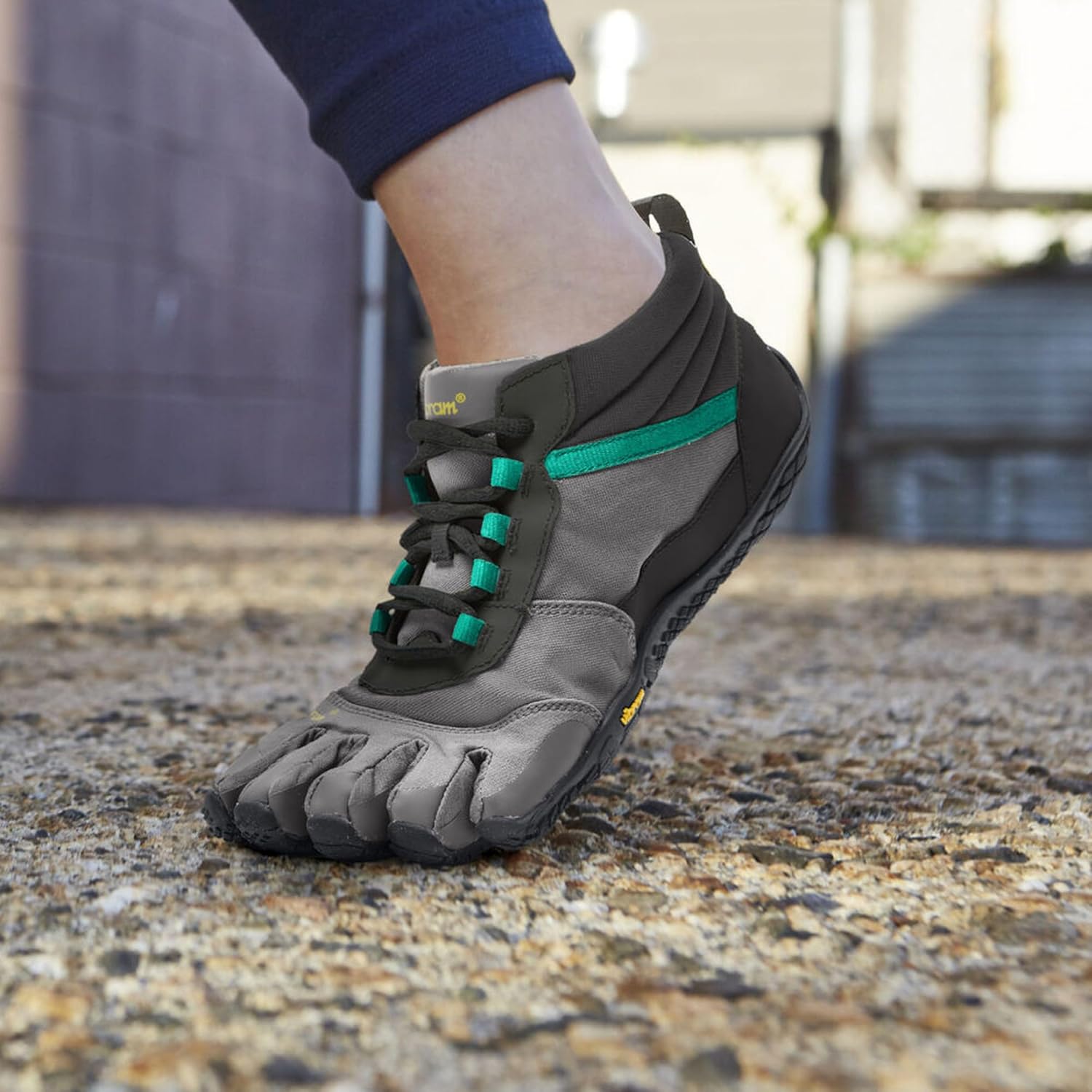 Vibram Women's FiveFingers V-Trek Insulated | Barefoot All-Terrain Outdoor Shoe for Hiking & Light Trail