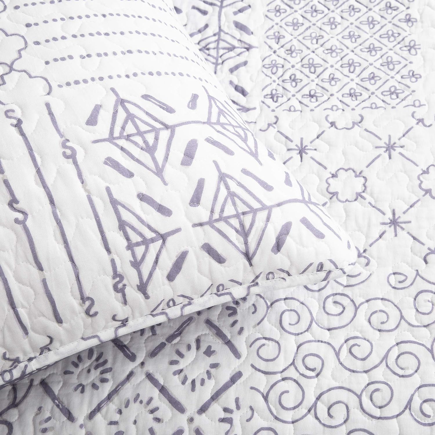 Lush Decor Monique 3 Piece Reversible Print Pattern Blue Quilt Set - Full Queen