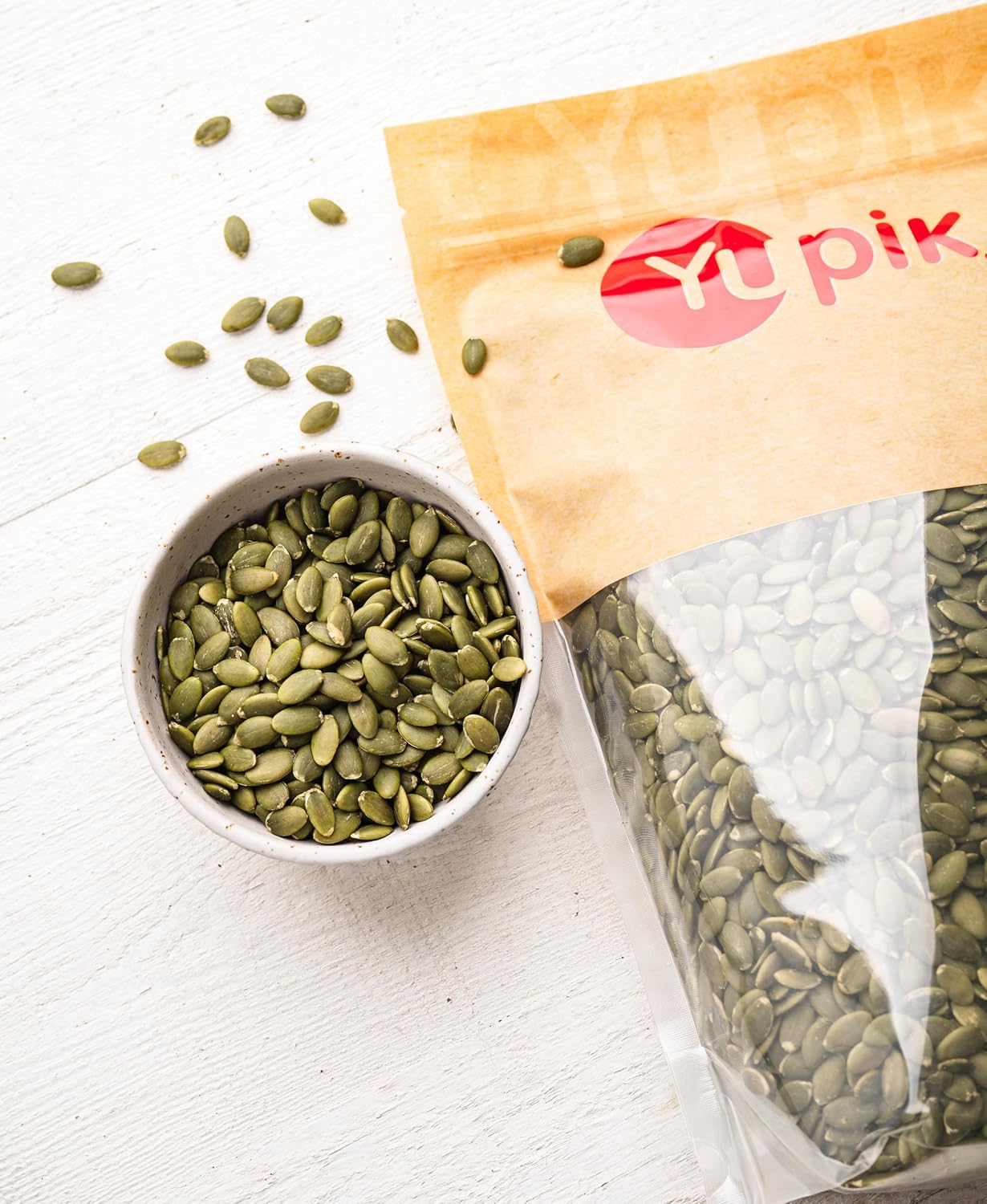 Yupik Raw Pumpkin Seeds, No Shell, 1 lb (16 oz), GMO-Free, Gluten-Free, Kosher, Shelled Pepitas, Salt-Free, Oil-Free, Plant-Based Protein, Source of Fiber, Healthy Snacks, Ideal for Baking & Topping