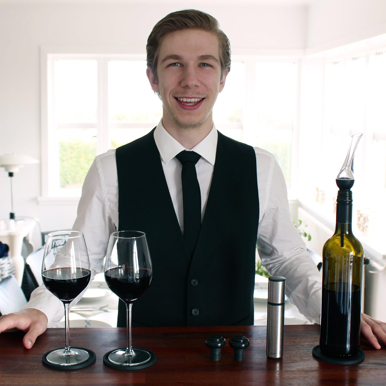 Barvivo Red Wine Aerator and Wine Saver Pump with 2 Vacuum Bottle Stoppers - Preserver For Your Wine - Ultimate Gift Idea as Valentines Day Gifts