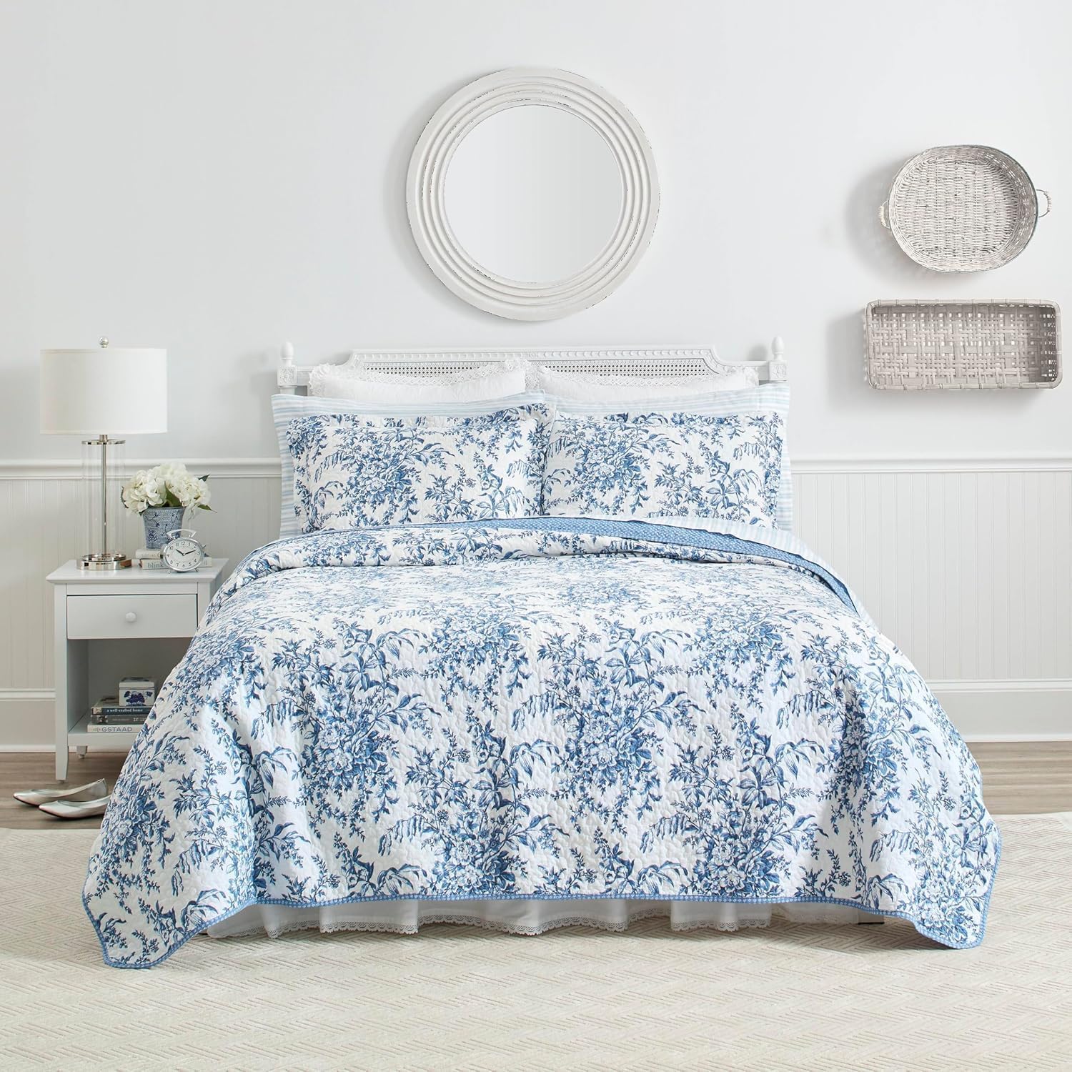 Laura Ashley – Queen Quilt Set, Soft & Lightweight Bedding with Matching Shams, Reversible Floral Room Decor, College Dorm Room Essentials (Bedford Blue)