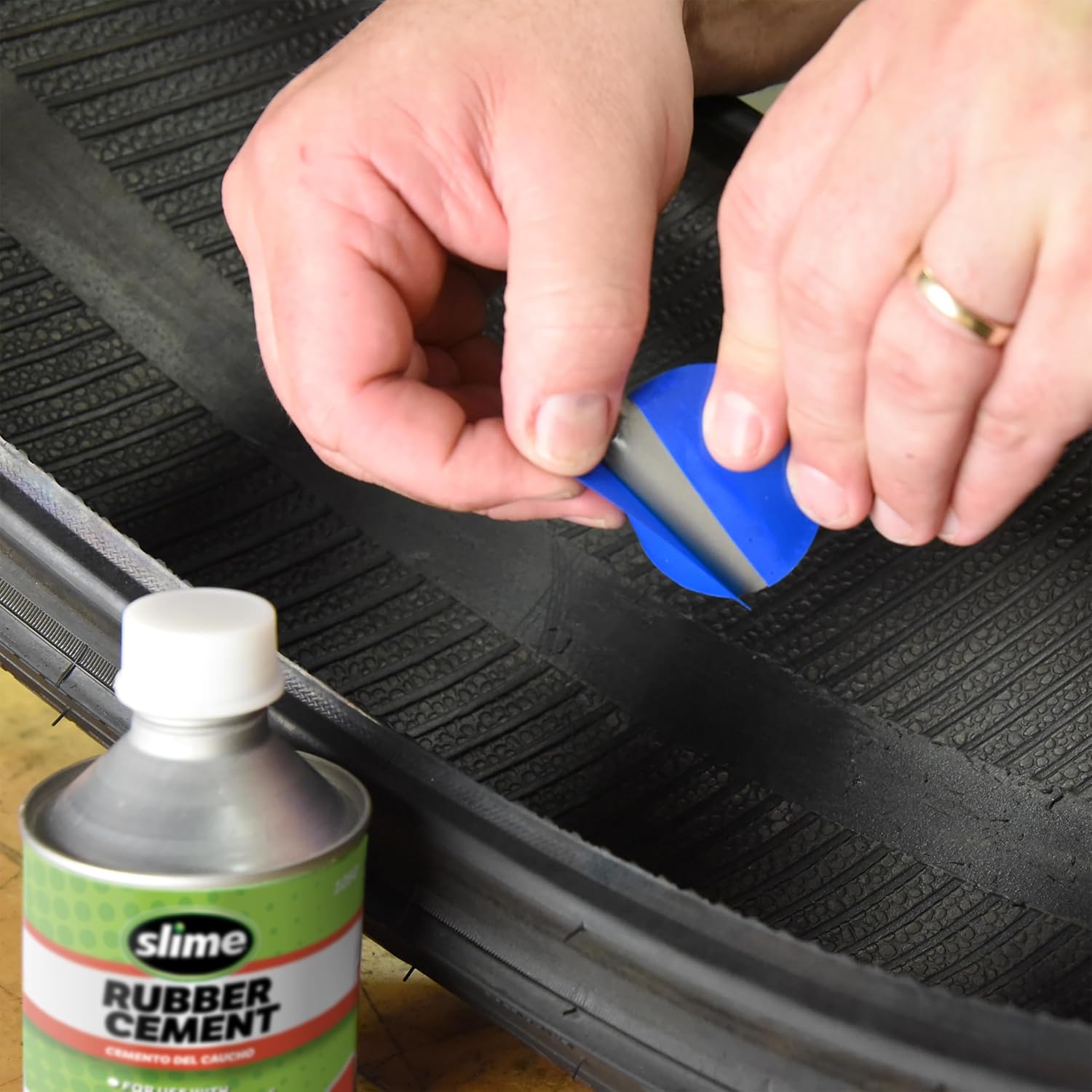 Slime 1022-A Tube Rubber Patch Kit, for Bikes and Other Inflatables, Contains, 5 Patches, Scuffer and Glue