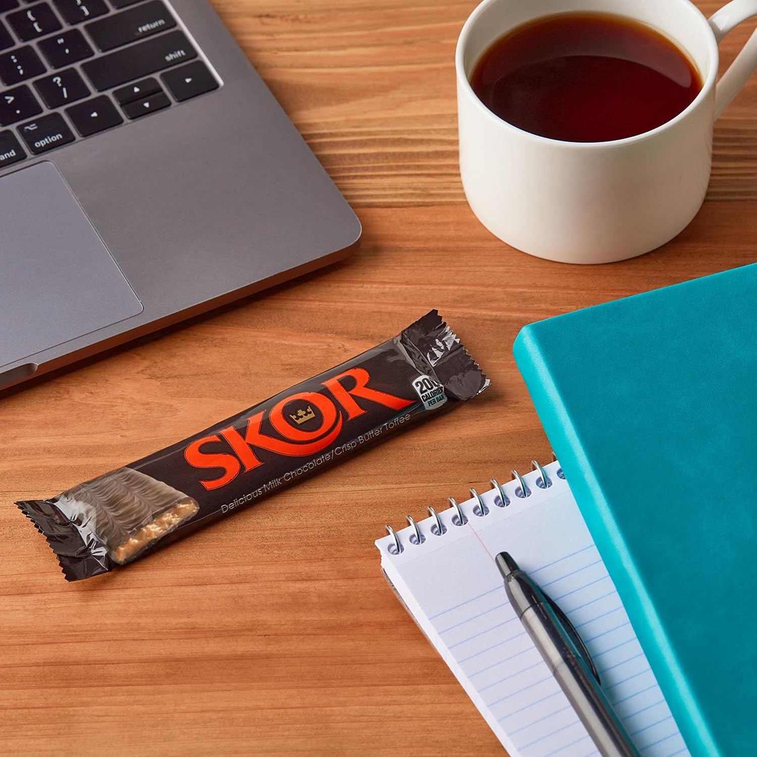 SKOR Crisp Butter Toffee Chocolate Candy Bars, 1.4 oz, 18 ct | Crisp Butter Toffee Bars Covered in Chocolate, Kosher and Gluten Free