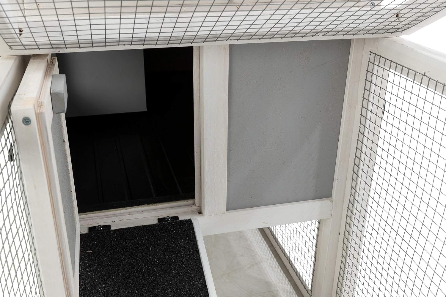 Trixie Natura Insulated Rabbit Hutch with Run, Ideal Outdoor Bunny House for Cold Weather, Foam Insulation Walls, Gray