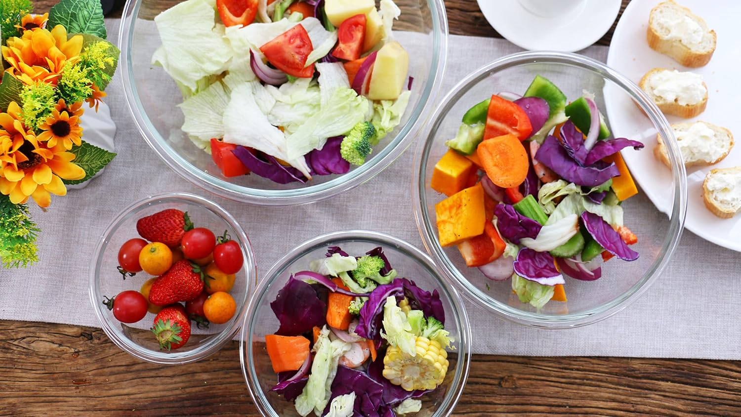 Luvan Glass Mixing Bowls with Lids Set(4.5QT, 2.7QT, 1.1QT)-Large Glass Mixing Bowls, Clear Salad Bowl for Baking, Cooking, Serving, Food Prep, 3PC Nesting Bowls for Kitchen Storage & Dishwasher Safe