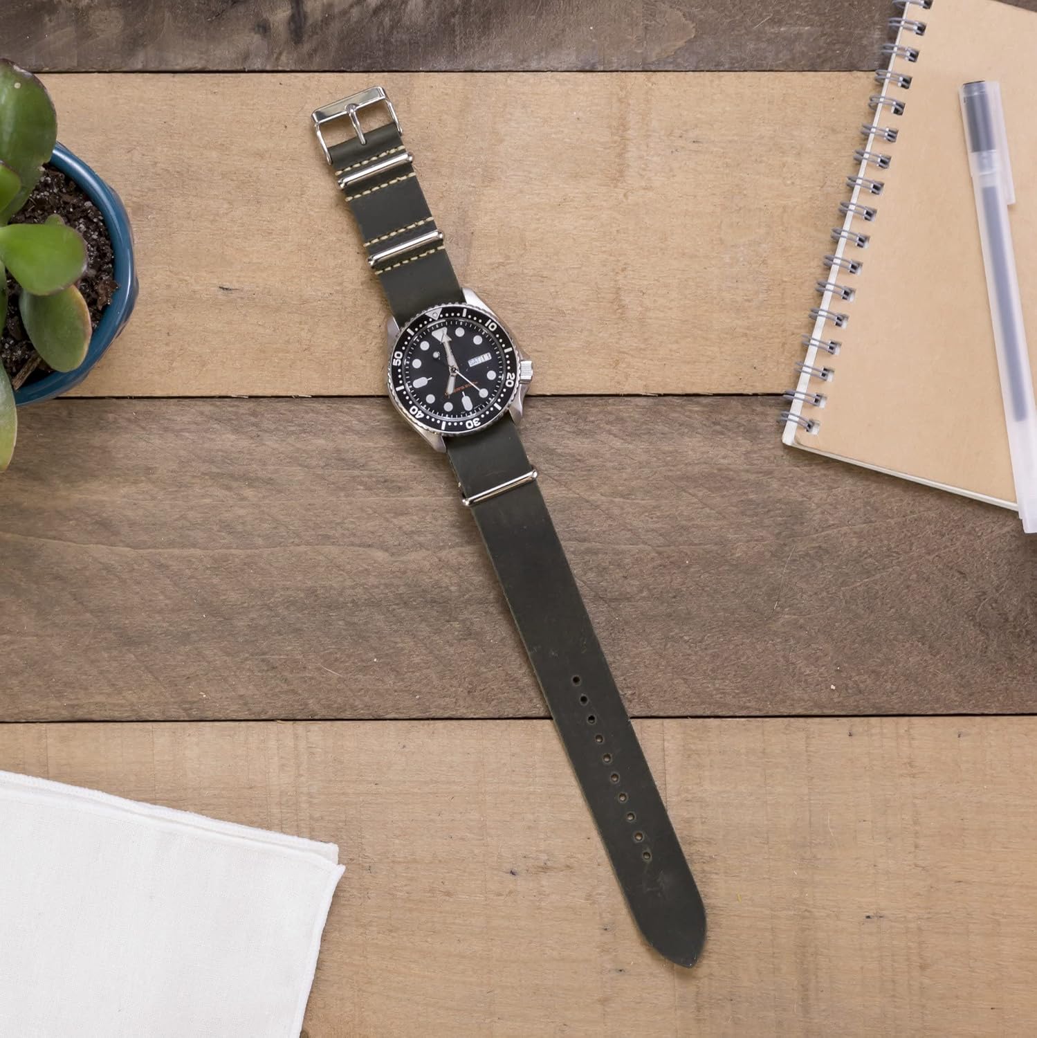Benchmark Leather Watch Band - Crazy Horse Oiled Leather One-Piece Watch Straps for Men or Women - 18mm, 20mm, 22mm or 24mm Widths