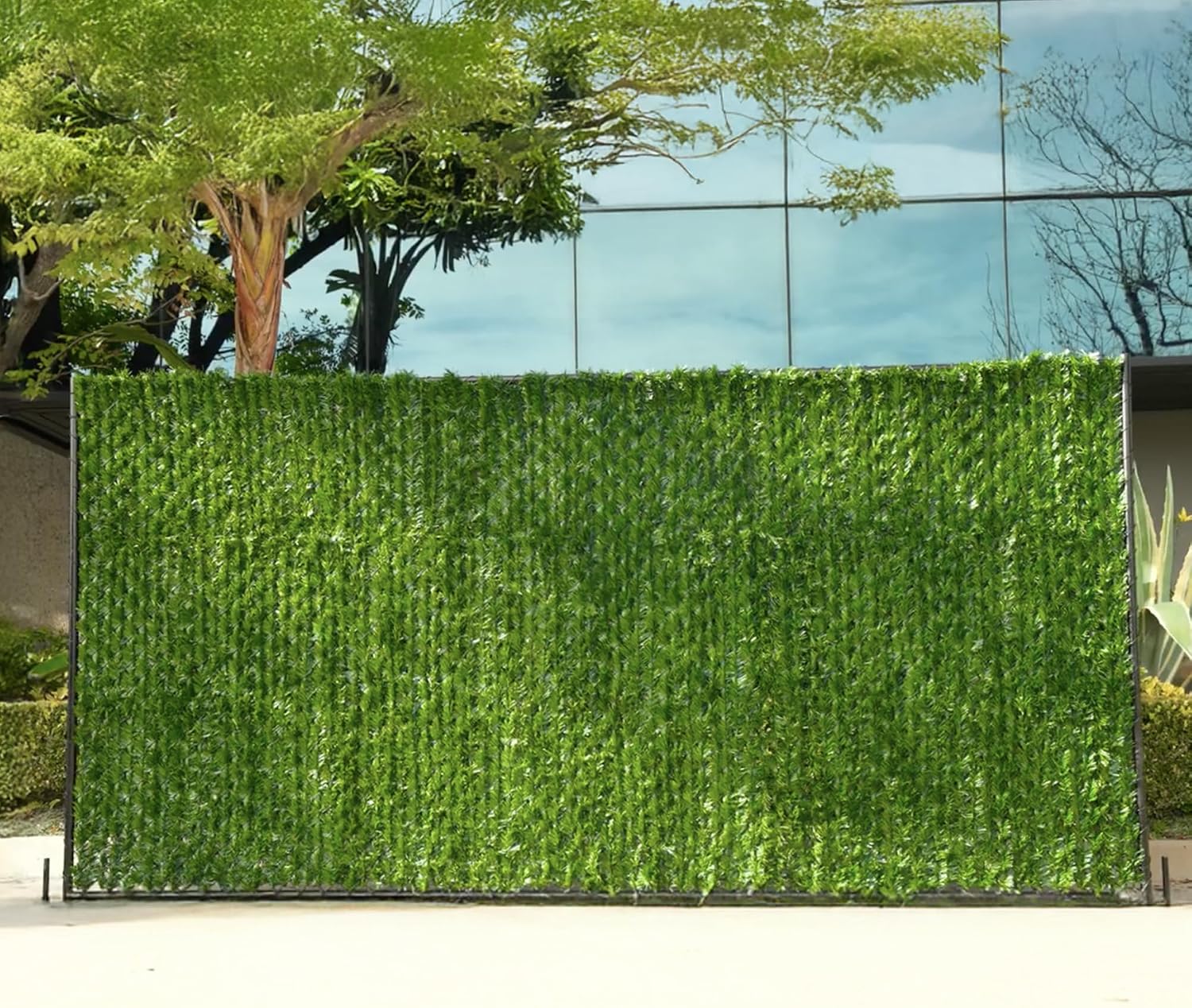 Privacy Fence Screen 4'x10' Hedge Slats for Chain Link, Heavy Duty | Privacy Artificial Grass Garden Fence for Outdoor Wall, Balcony, Patio,Yard, and For Dog Pet Hedge Slat | Heavy Duty