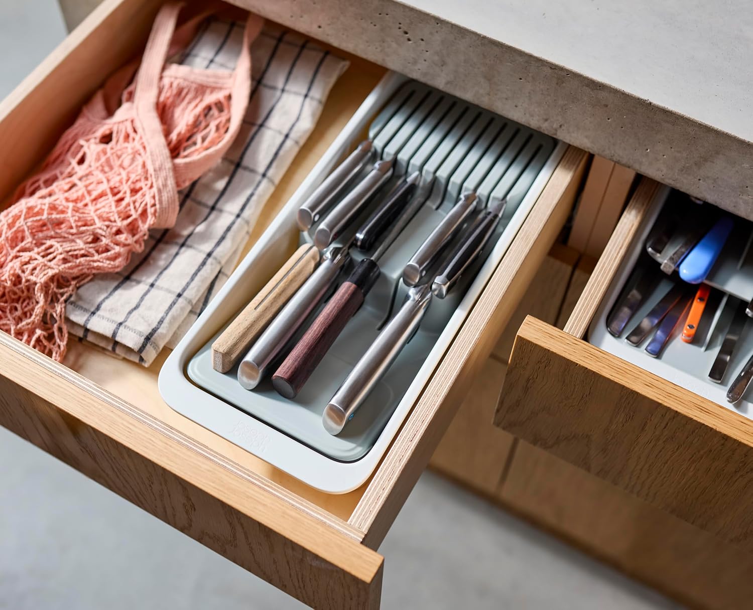 Joseph Joseph DrawerStore Knife Organizer, holds up to 9 knives, Kitchen Organization & Drawer Storage – Compact, Gray