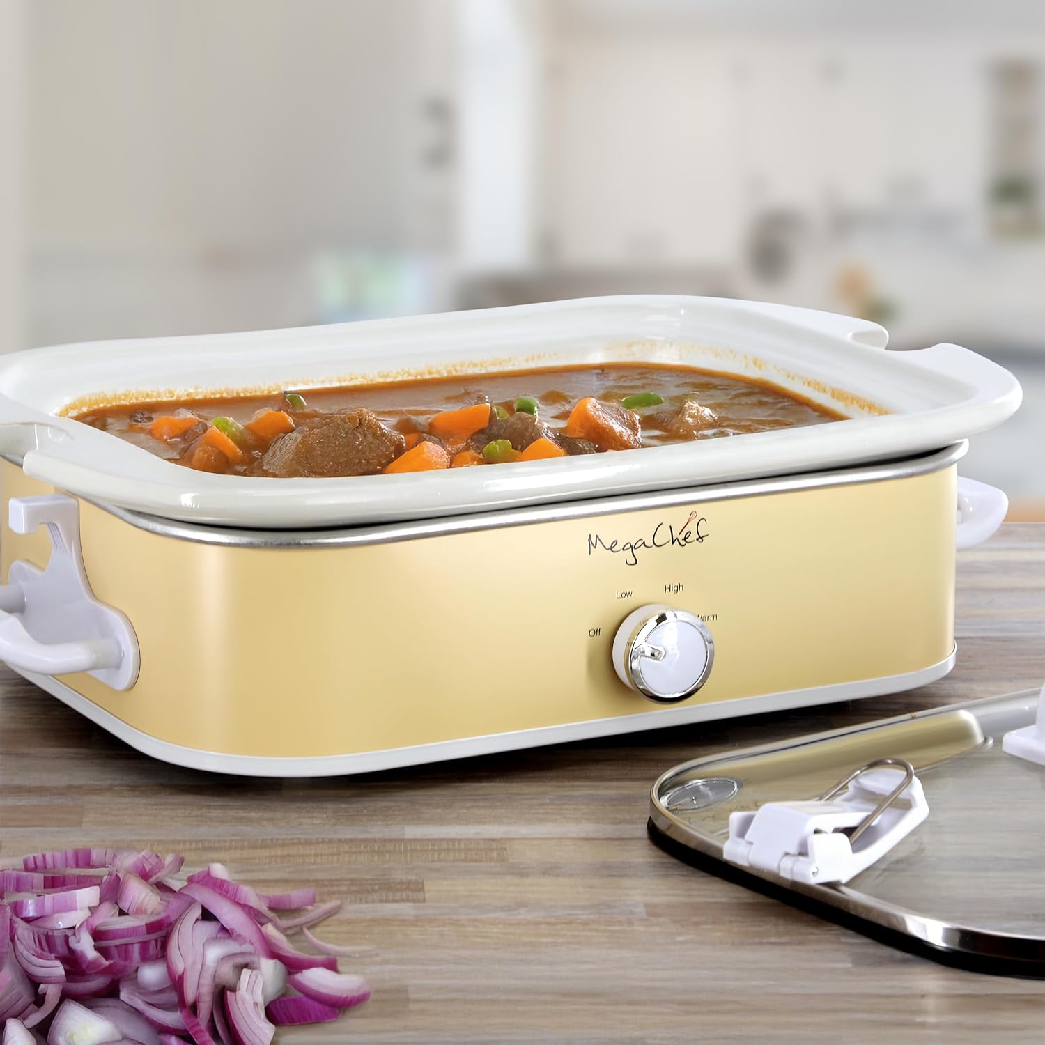 MegaChef 3.5 Quart Rectangle Casserole Slow Cooker with 3 Temperature Settings, Carry Handles and Locking Tempered Glass Lid (Cream)