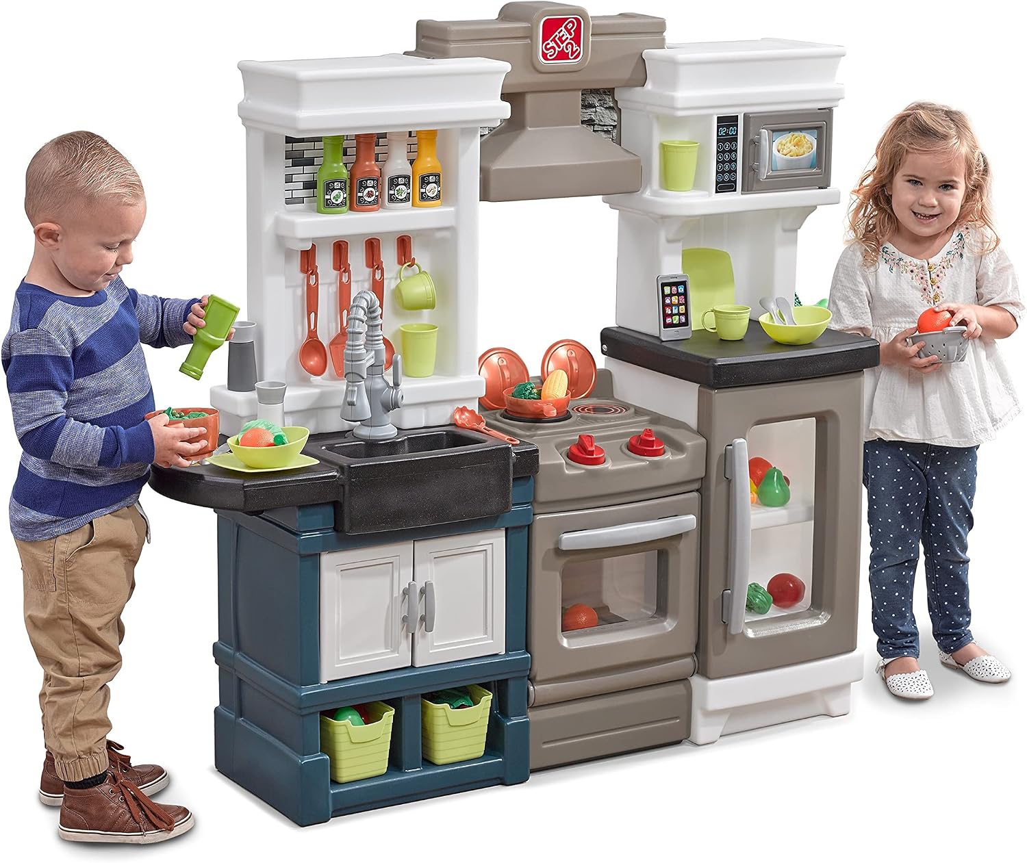 Step2 Modern Metro Kitchen Set for Kids – Includes 30+ Toy Kitchen Accessories
