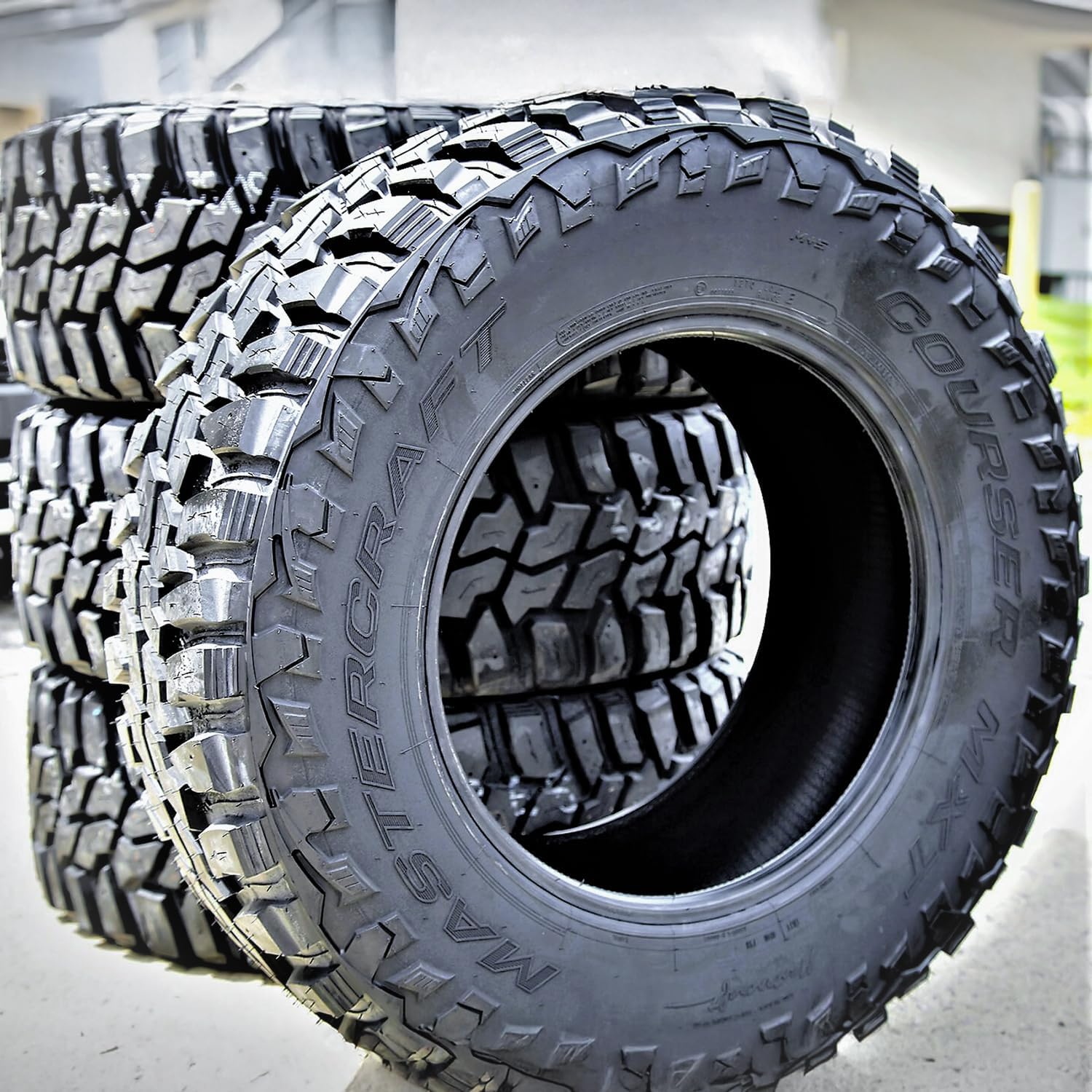 Mastercraft Courser MXT Mud Terrain Radial Tire - 31/105R15 109Q